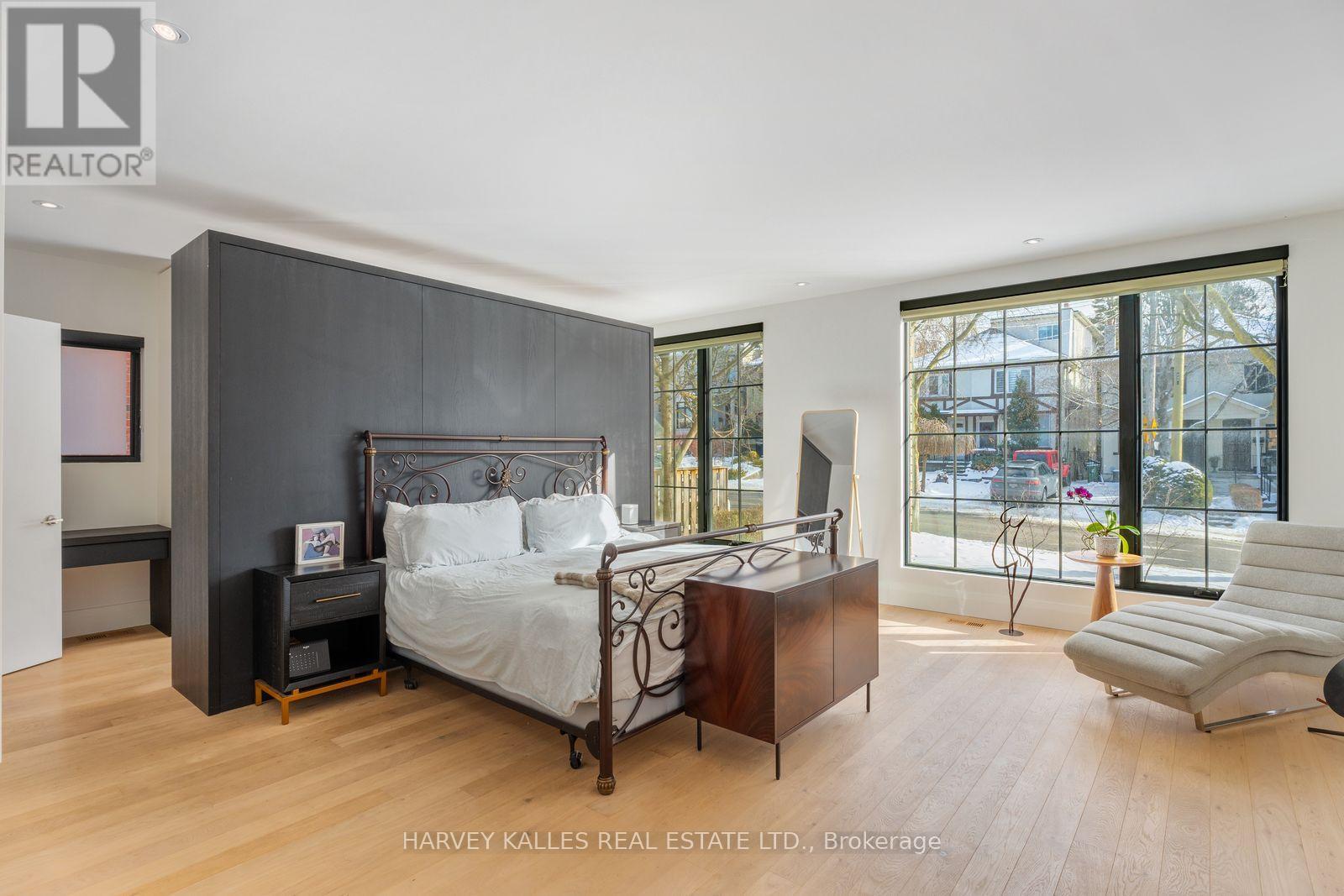 B - 34 Coulson Avenue, Toronto, Ontario  M4V 1Y5 - Photo 24 - C12838352