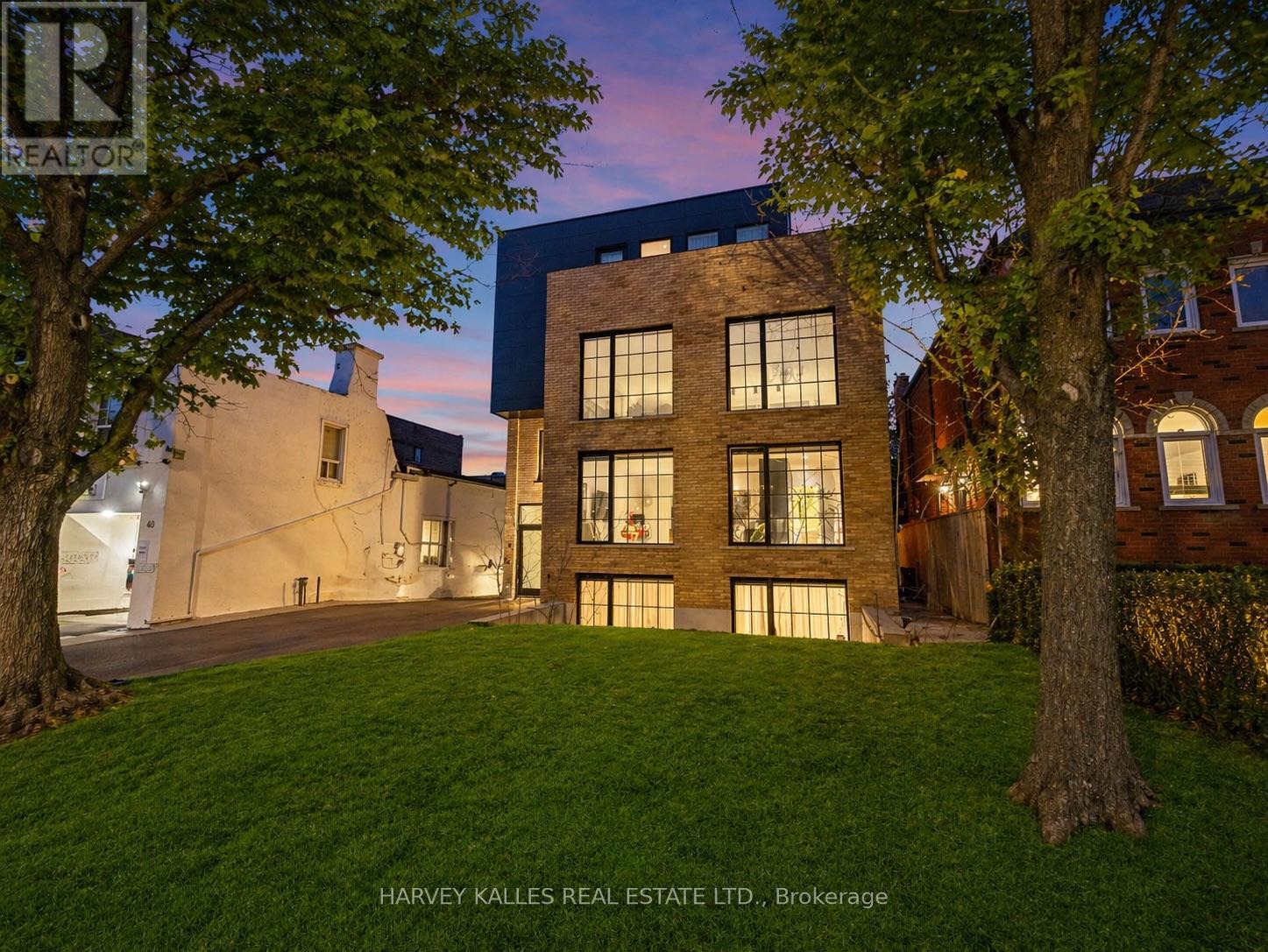 B - 34 Coulson Avenue, Toronto, Ontario  M4V 1Y5 - Photo 38 - C12838352
