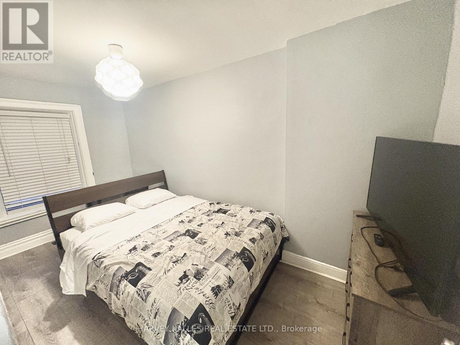 2 - 11 Saint Patricks Square, Toronto, Ontario  M5T 1W8 - Photo 11 - C12839602