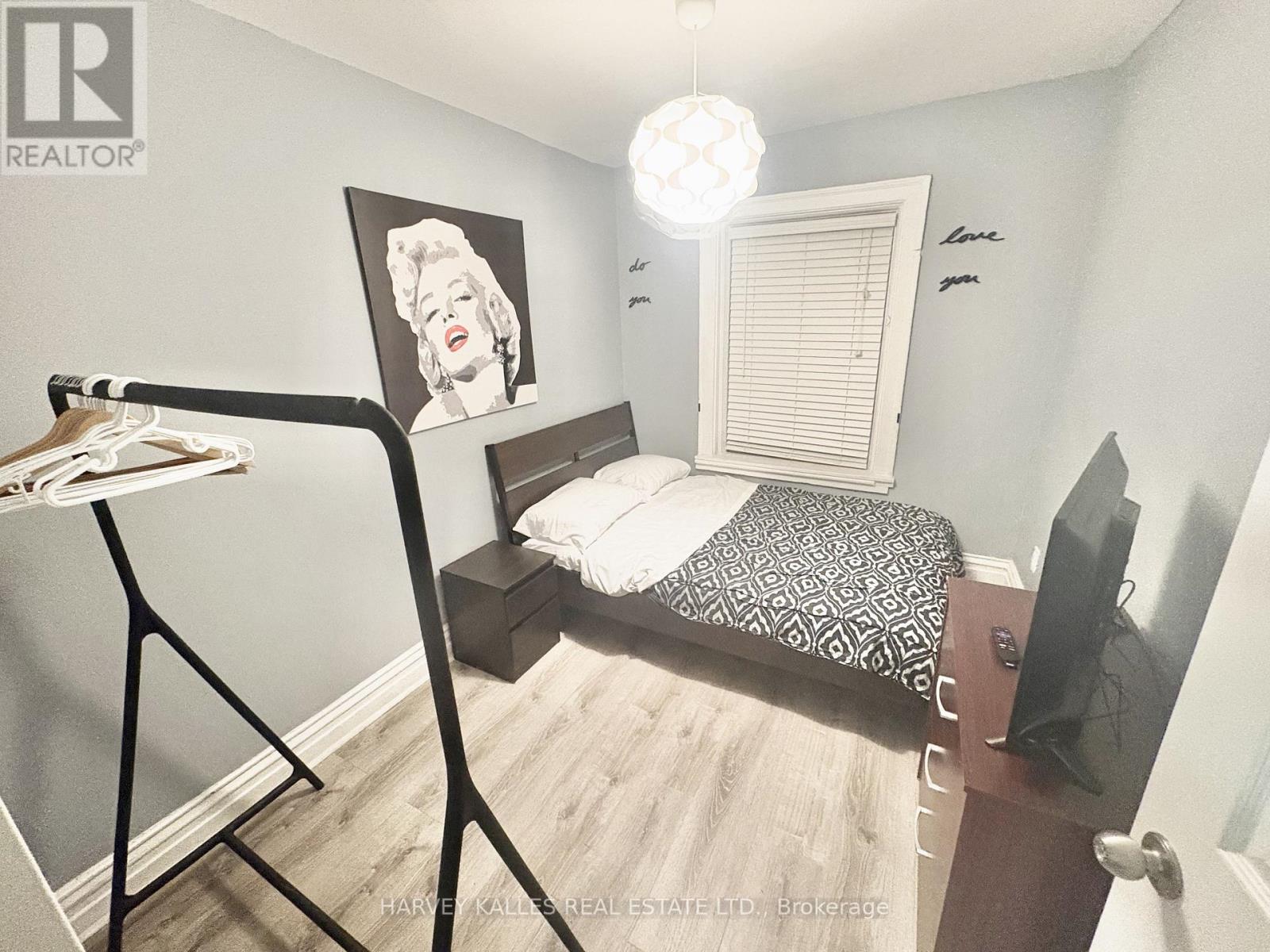 2 - 11 Saint Patricks Square, Toronto, Ontario  M5T 1W8 - Photo 9 - C12839602