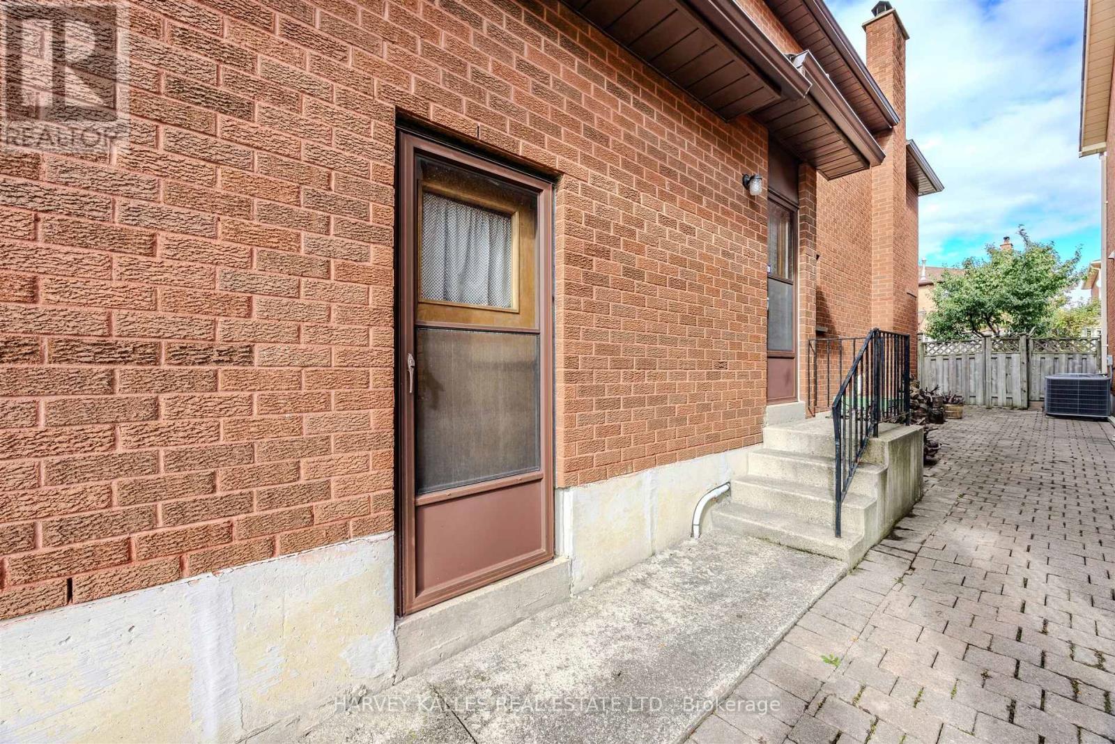 113 Cabaletta Crescent, Vaughan, Ontario  L4L 6L1 - Photo 32 - N12839702