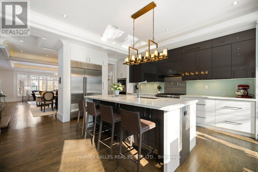 20 Walker Road, Toronto, Ontario  M2N 2K3 - Photo 16 - C12840712