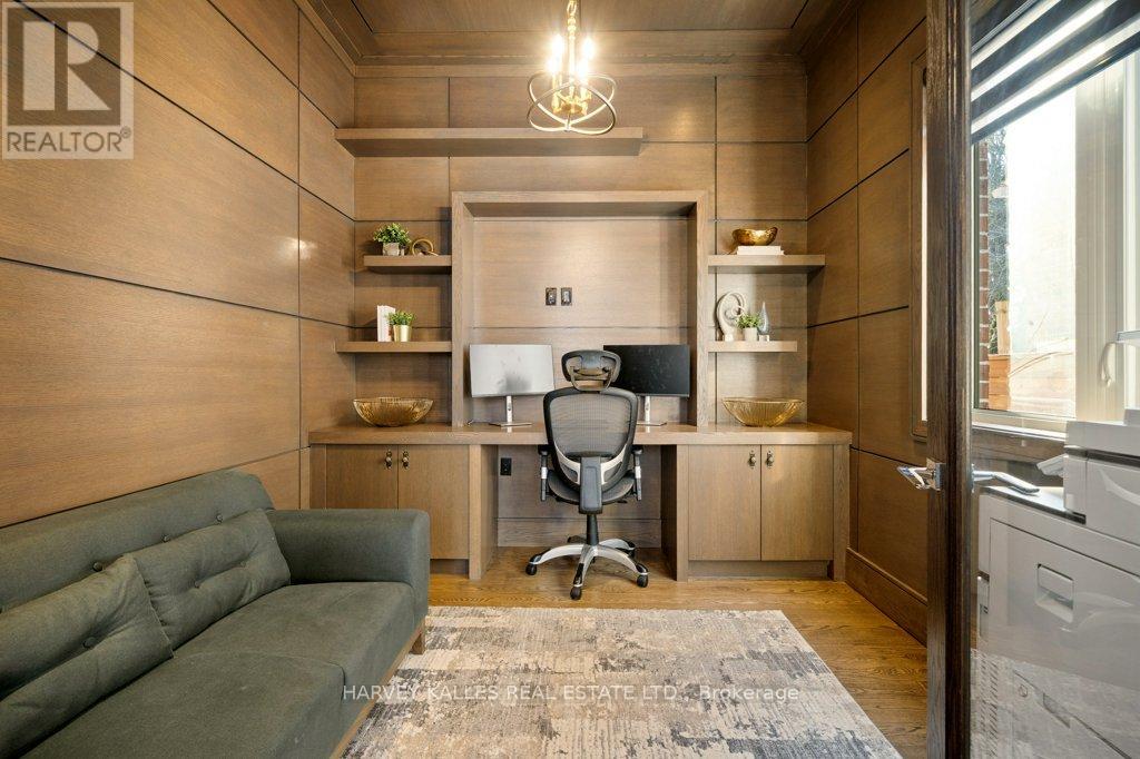 20 Walker Road, Toronto, Ontario  M2N 2K3 - Photo 22 - C12840712