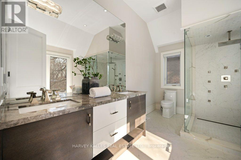 20 Walker Road, Toronto, Ontario  M2N 2K3 - Photo 30 - C12840712