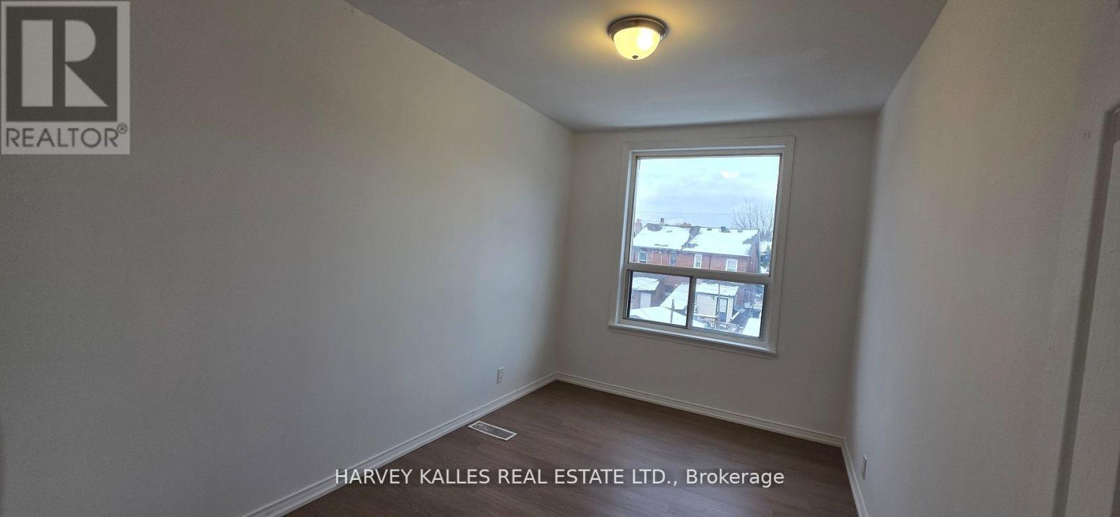 1767 Dufferin Street, Toronto, Ontario  M6E 3N9 - Photo 5 - C12841010