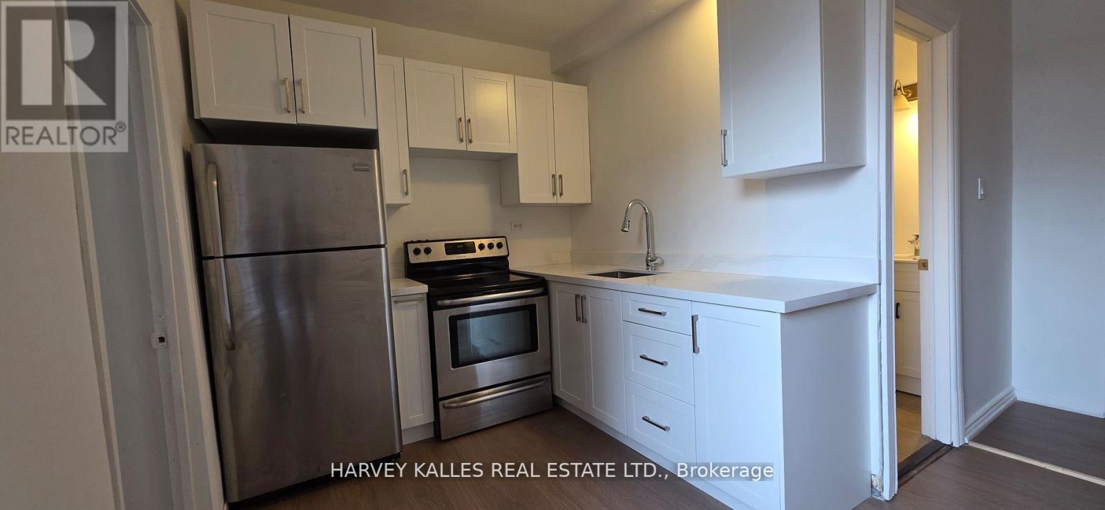 1767 Dufferin Street, Toronto, Ontario  M6E 3N9 - Photo 7 - C12841010