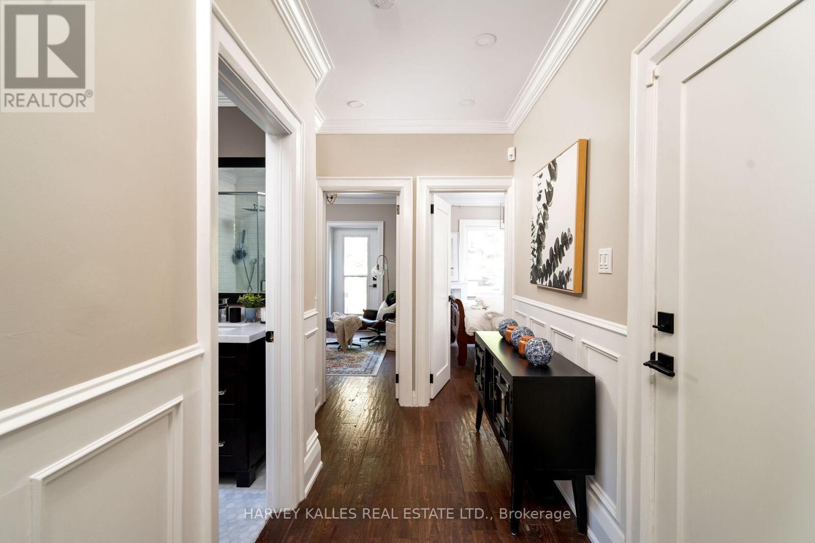 39 Standish Avenue, Toronto, Ontario  M4W 3B2 - Photo 19 - C12841572