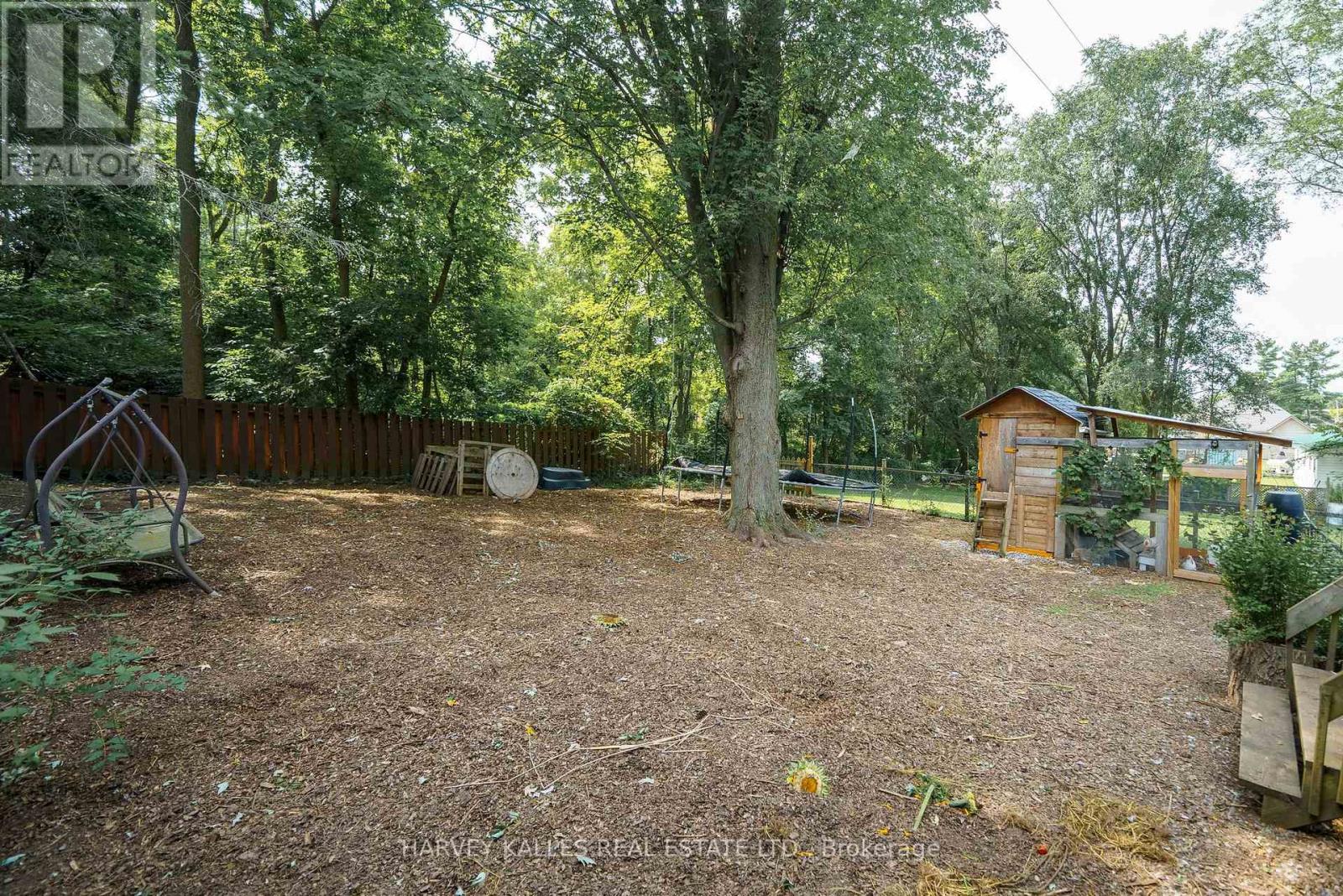 48 Ontario Street, Prince Edward County, Ontario  K0K 2T0 - Photo 32 - X12842092