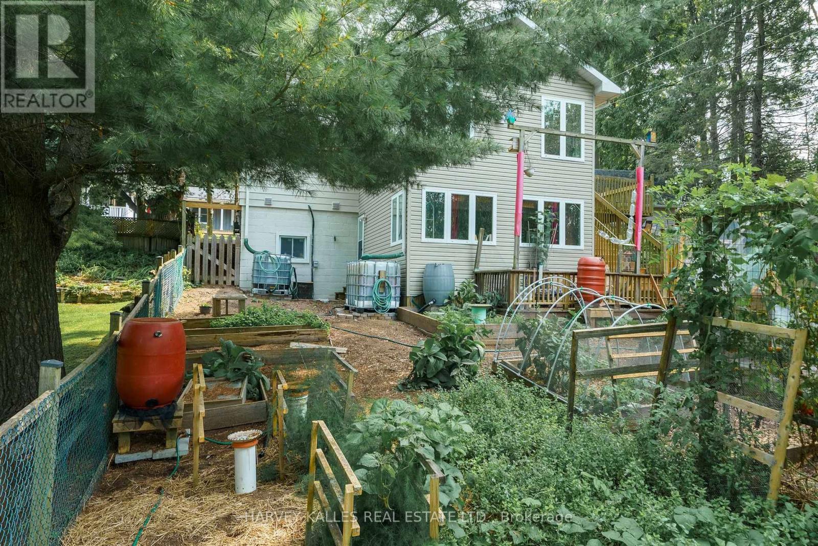 48 Ontario Street, Prince Edward County, Ontario  K0K 2T0 - Photo 37 - X12842092