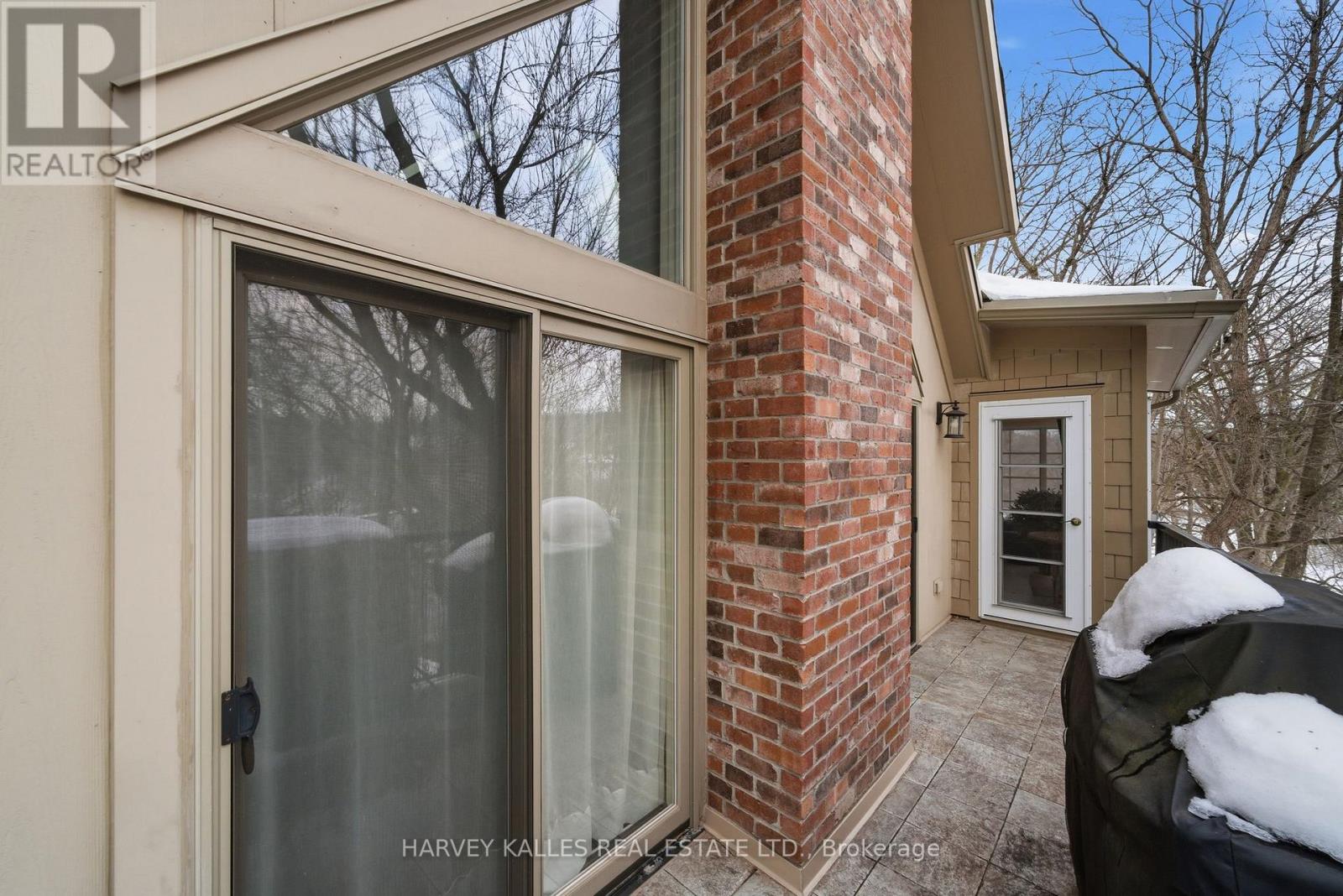 7 - 4 Bridge Street, Prince Edward County, Ontario  K0K 2T0 - Photo 31 - X12842956