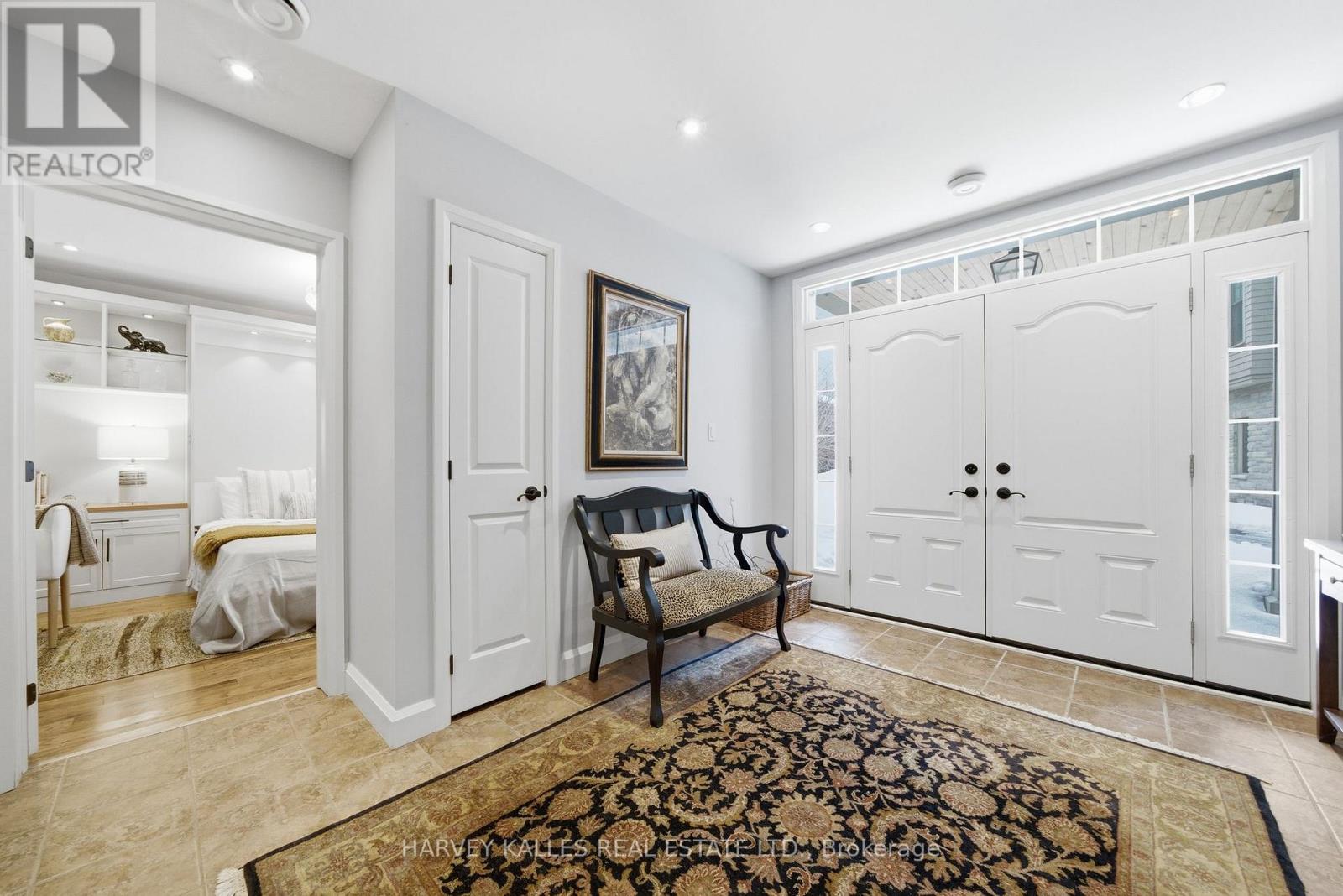 7 - 4 Bridge Street, Prince Edward County, Ontario  K0K 2T0 - Photo 5 - X12842956