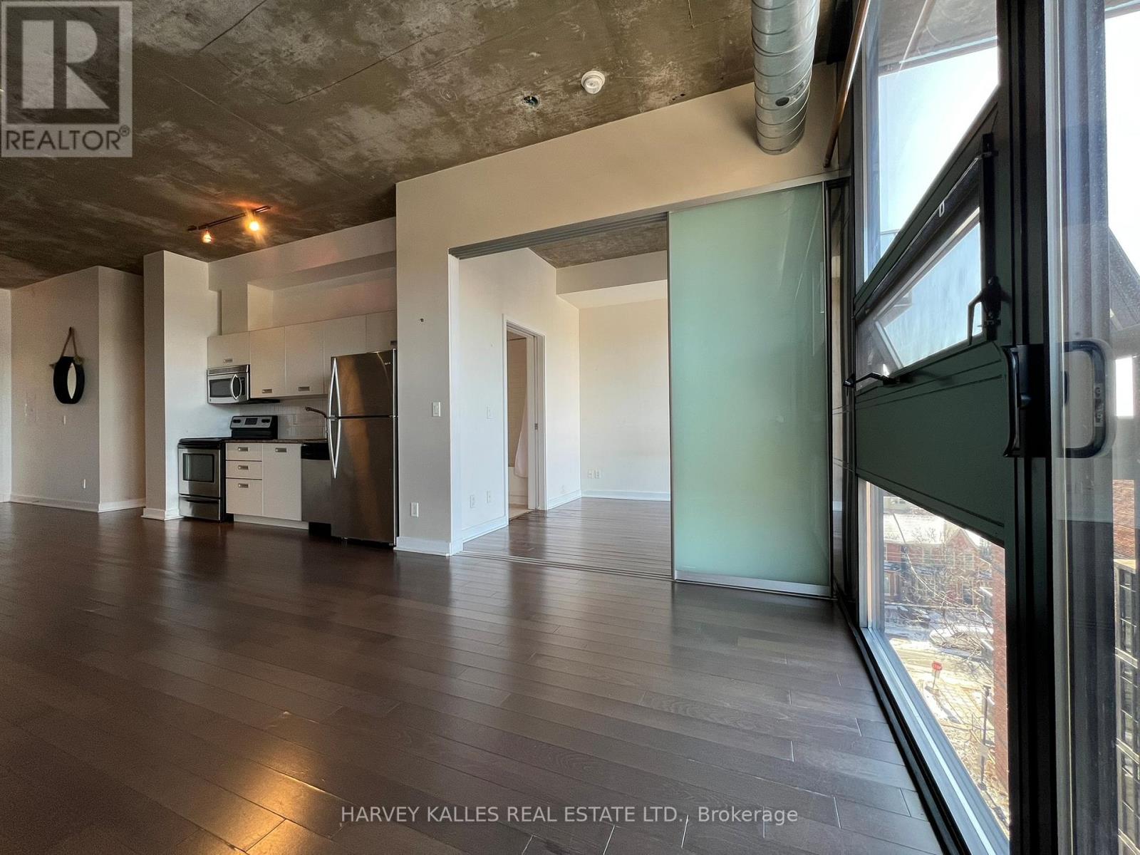 601 - 60 Bathurst Street, Toronto, Ontario  M5V 2P4 - Photo 15 - C12844594