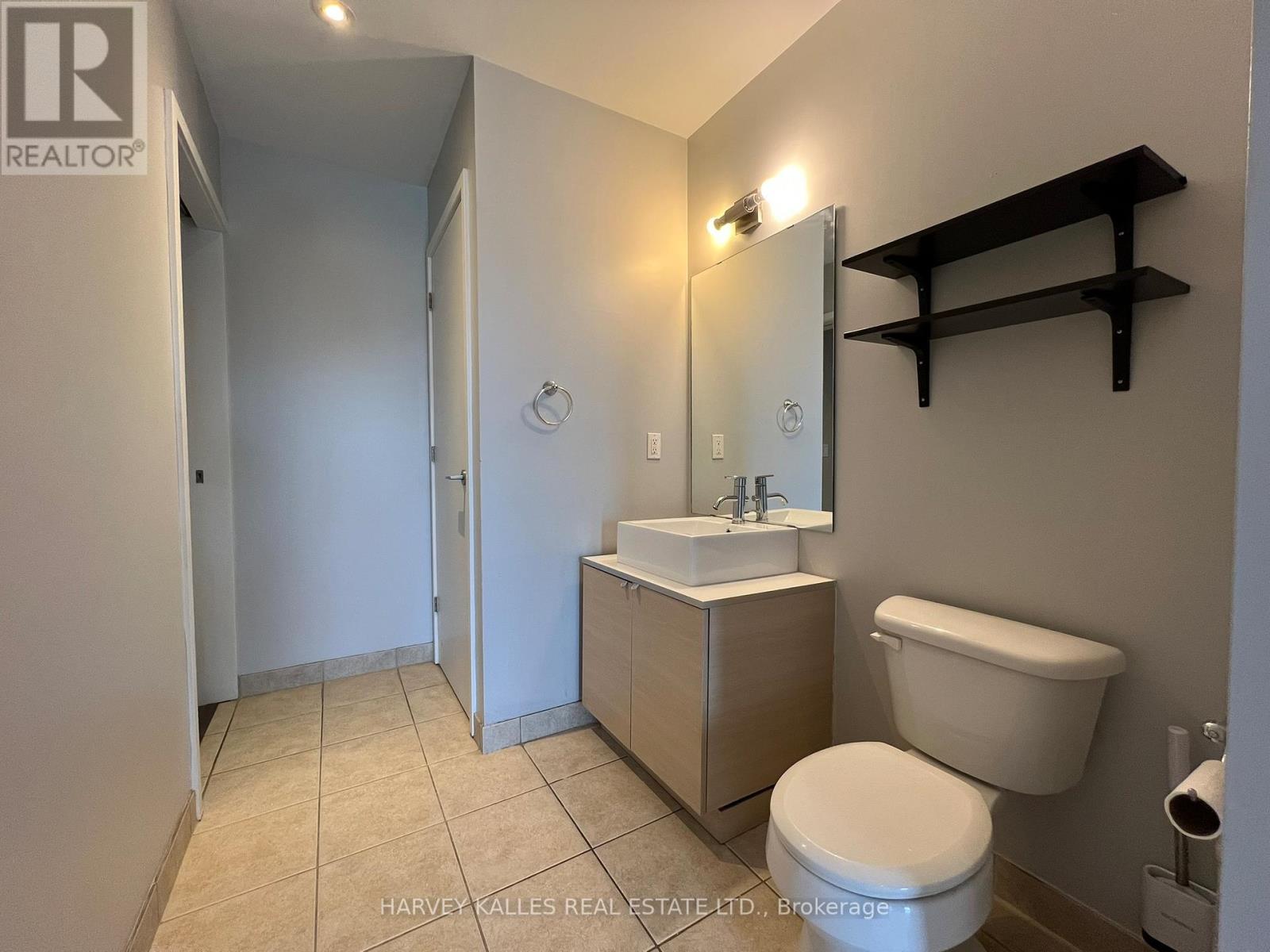 601 - 60 Bathurst Street, Toronto, Ontario  M5V 2P4 - Photo 21 - C12844594