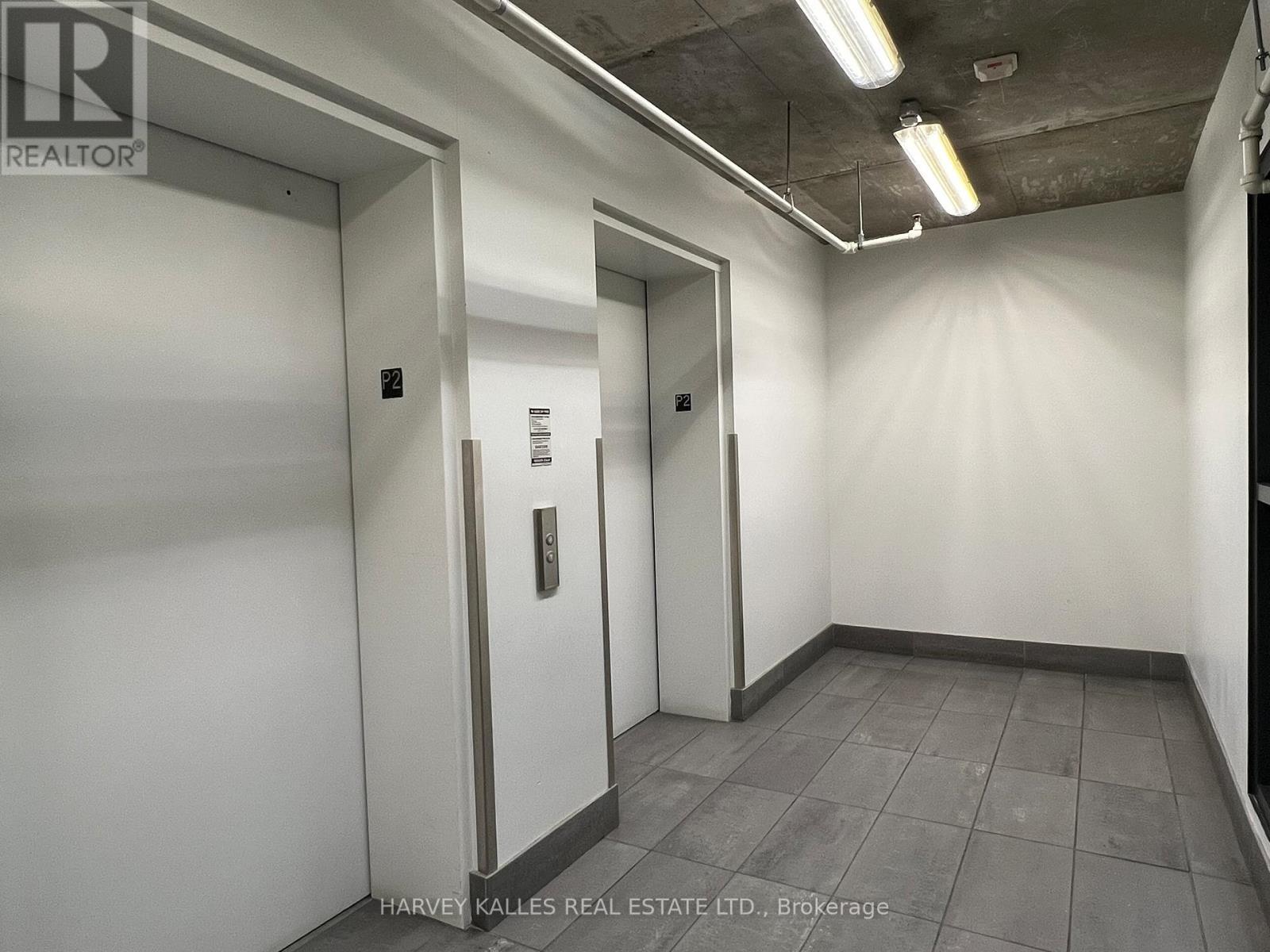 601 - 60 Bathurst Street, Toronto, Ontario  M5V 2P4 - Photo 32 - C12844594