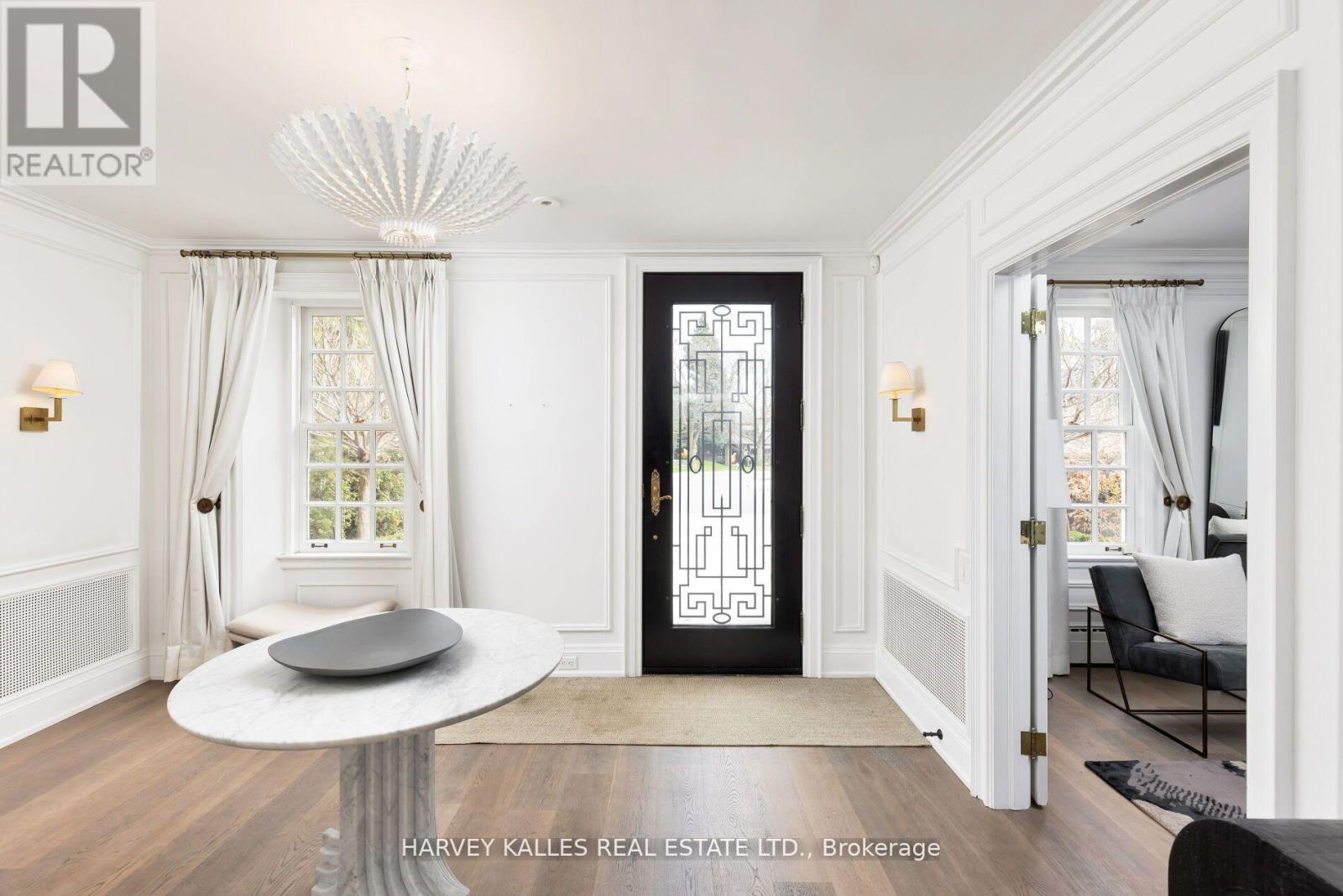 470 Russell Hill Road, Toronto, Ontario  M5P 2S7 - Photo 3 - C12846058