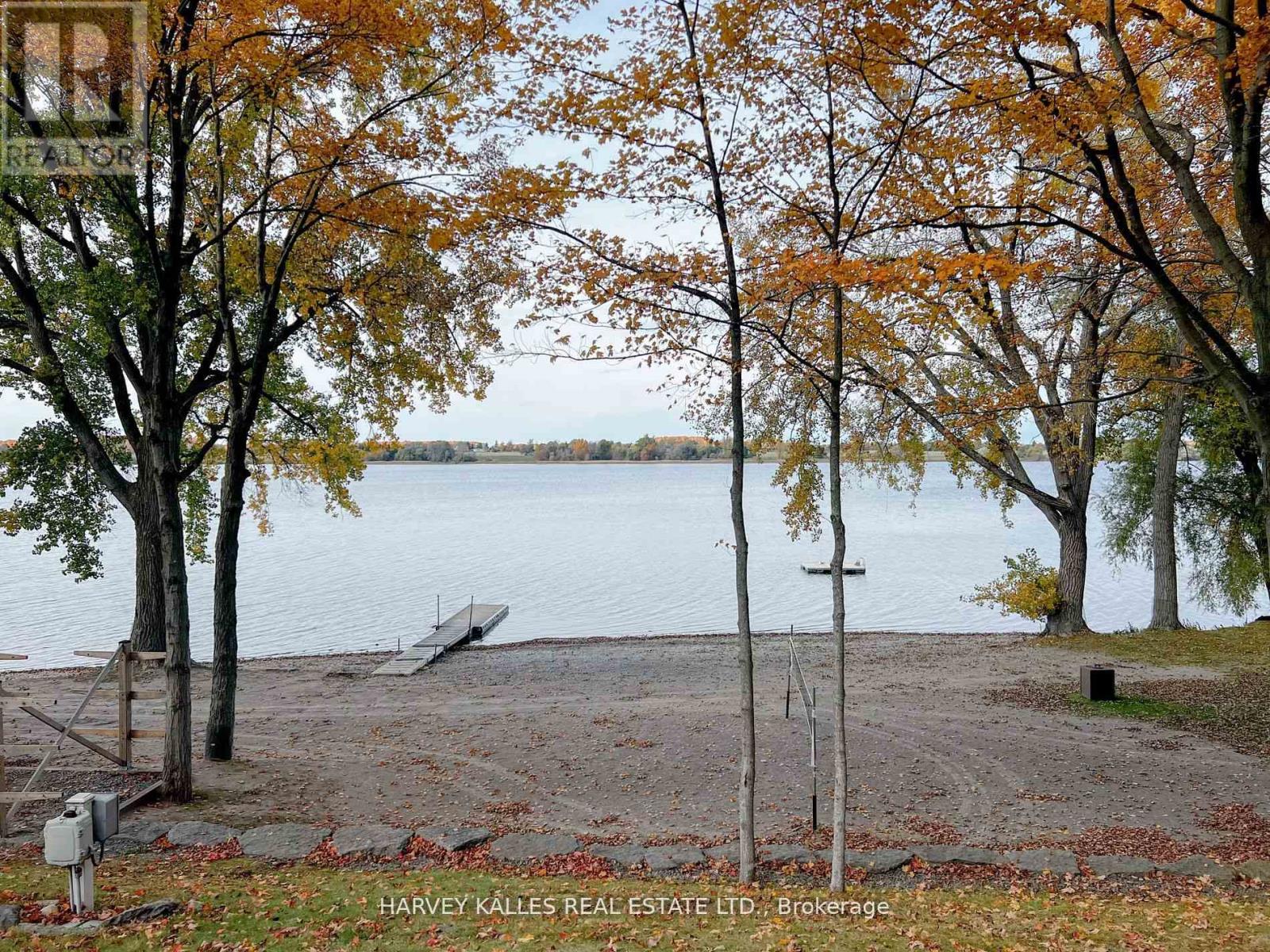 24 Butternut Lane, Prince Edward County, Ontario  K0K 1P0 - Photo 14 - X12846302