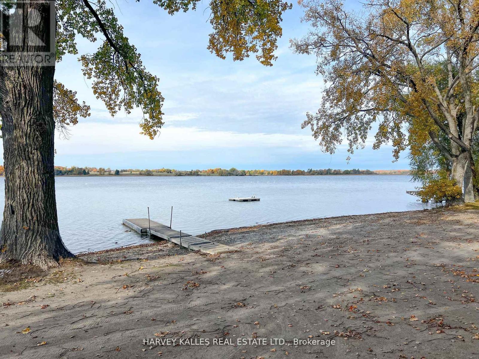 24 Butternut Lane, Prince Edward County, Ontario  K0K 1P0 - Photo 15 - X12846302