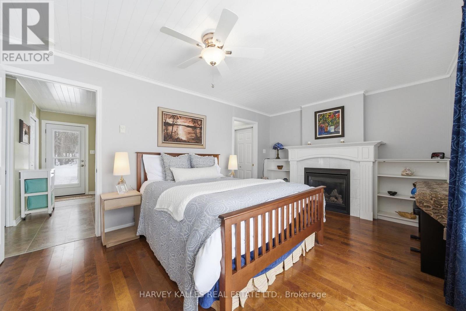 1090 North Big Island Road, Prince Edward County, Ontario  K0K 1W0 - Photo 6 - X12846366