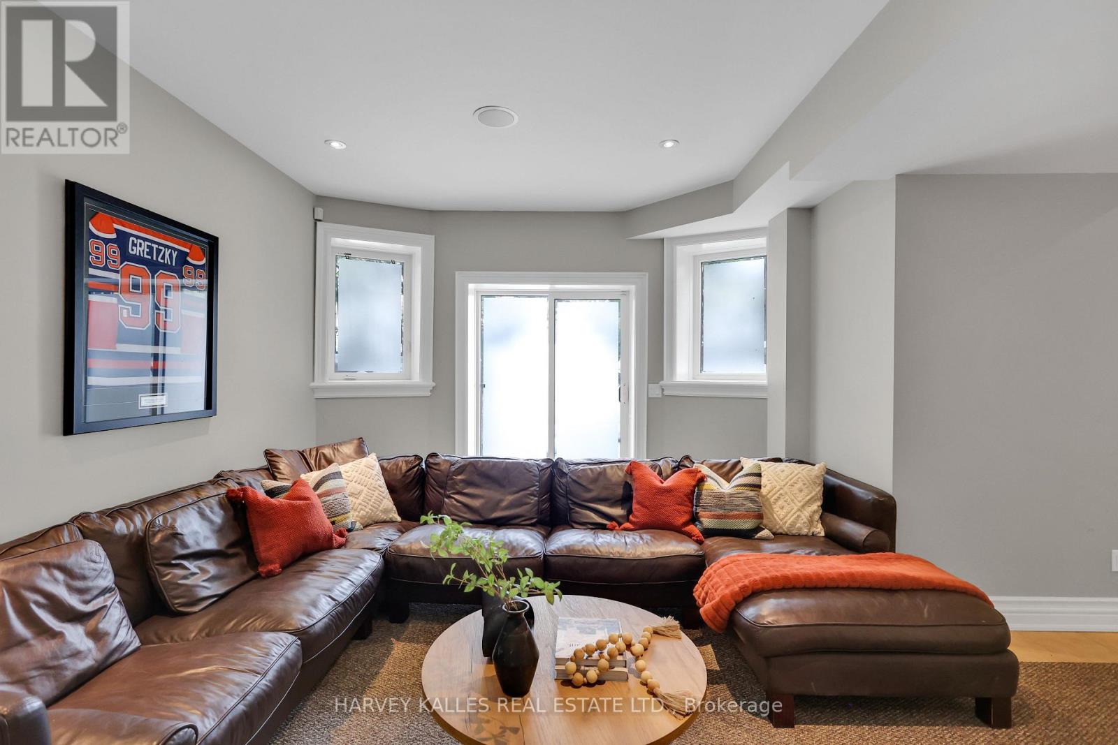 76 Dunblaine Avenue, Toronto, Ontario  M5M 2S1 - Photo 42 - C12846376