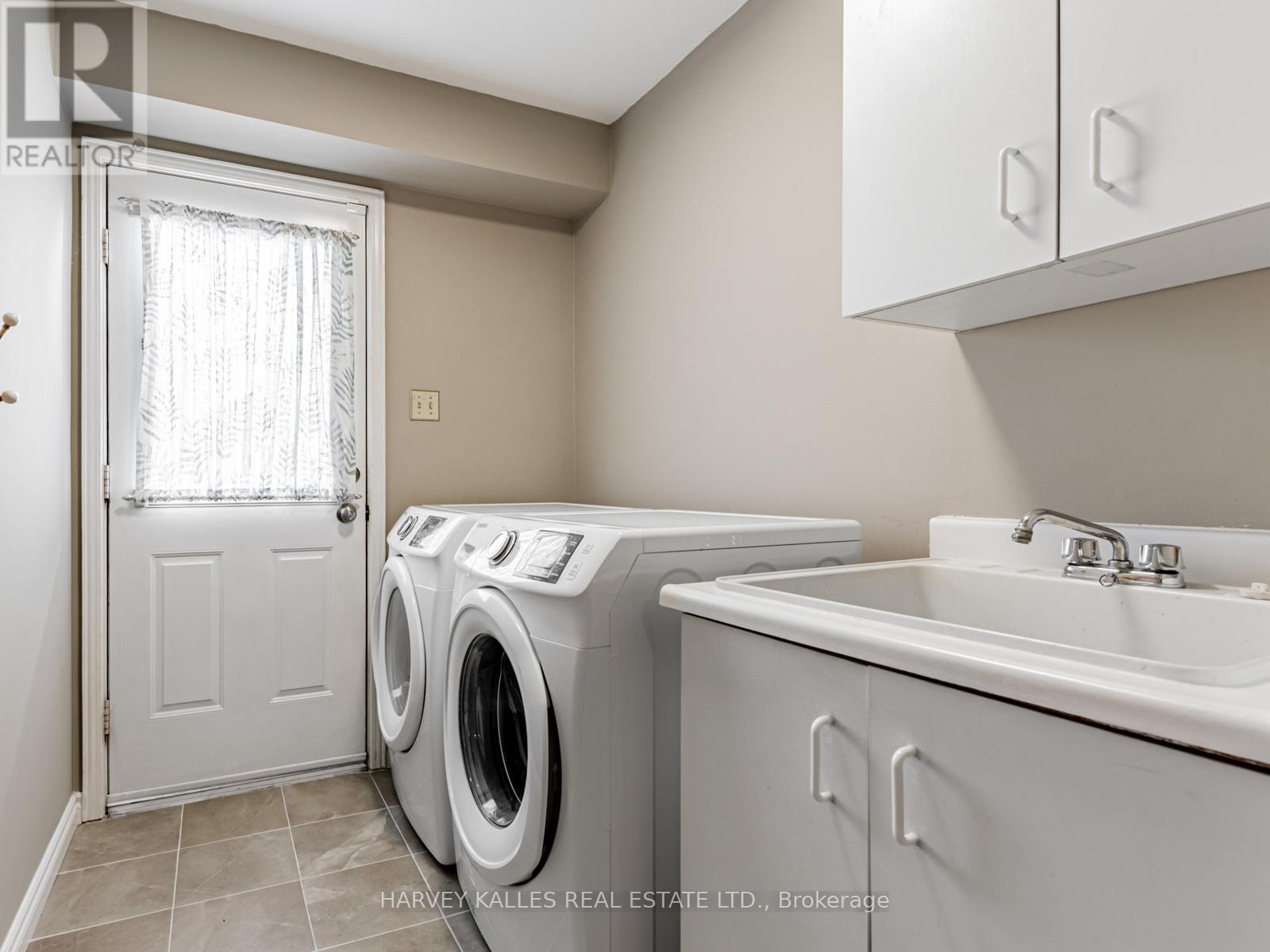 49 Rothean Drive, Whitby, Ontario L1P 1L5 - Photo 18 - E12846310