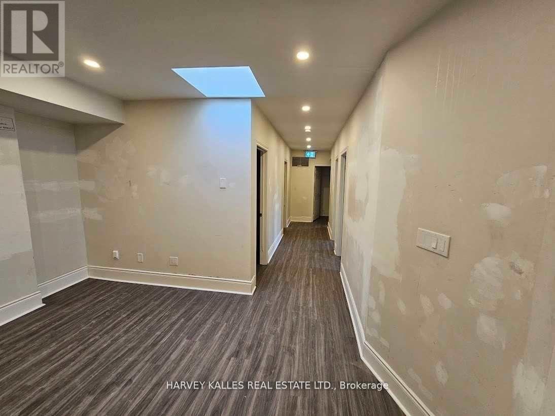 2nd Floor - 1166 St Clair Avenue W, Toronto, Ontario  M6E 1B4 - Photo 3 - W12847586