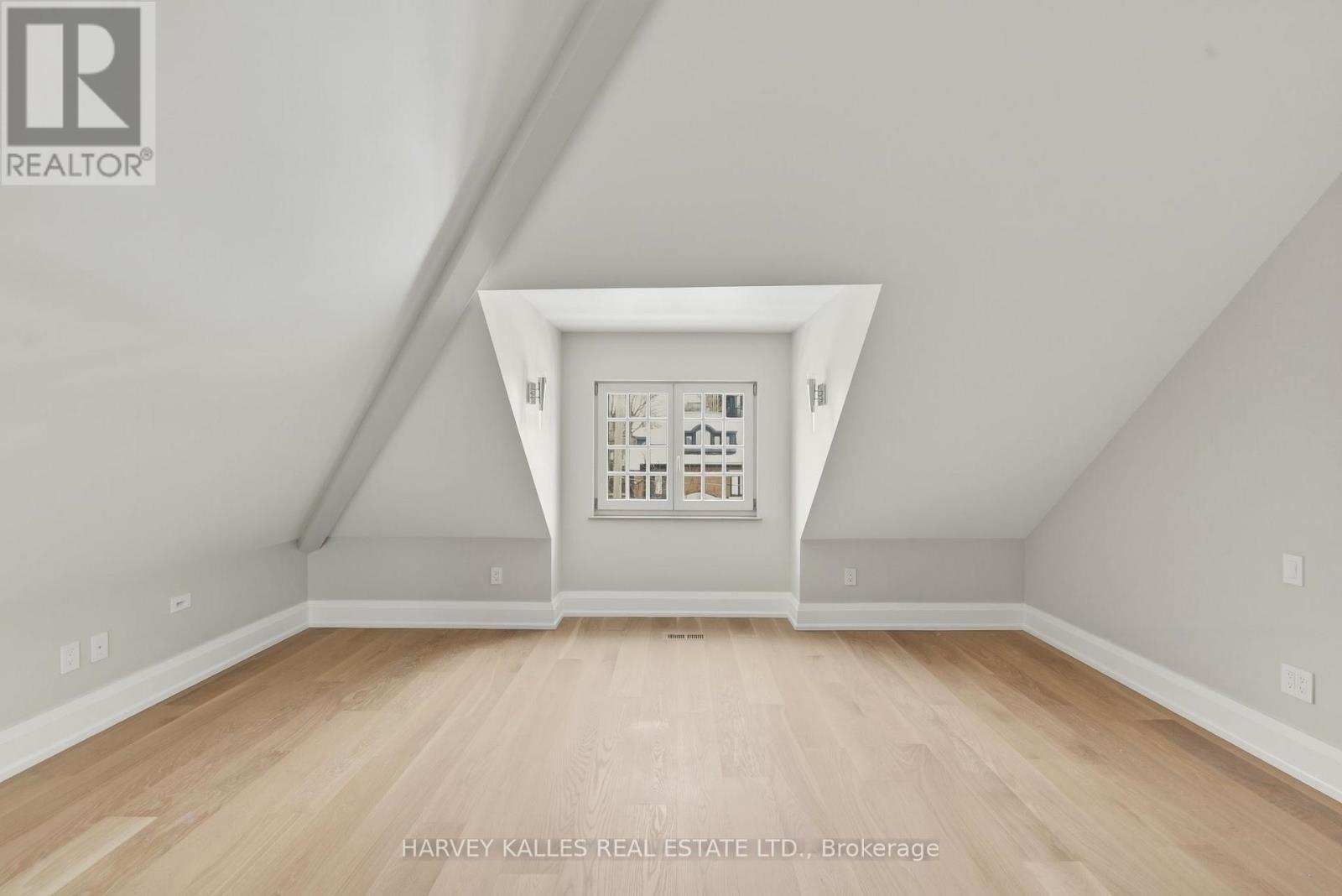 94b Admiral Road, Toronto, Ontario  M5R 2L6 - Photo 33 - C12849222