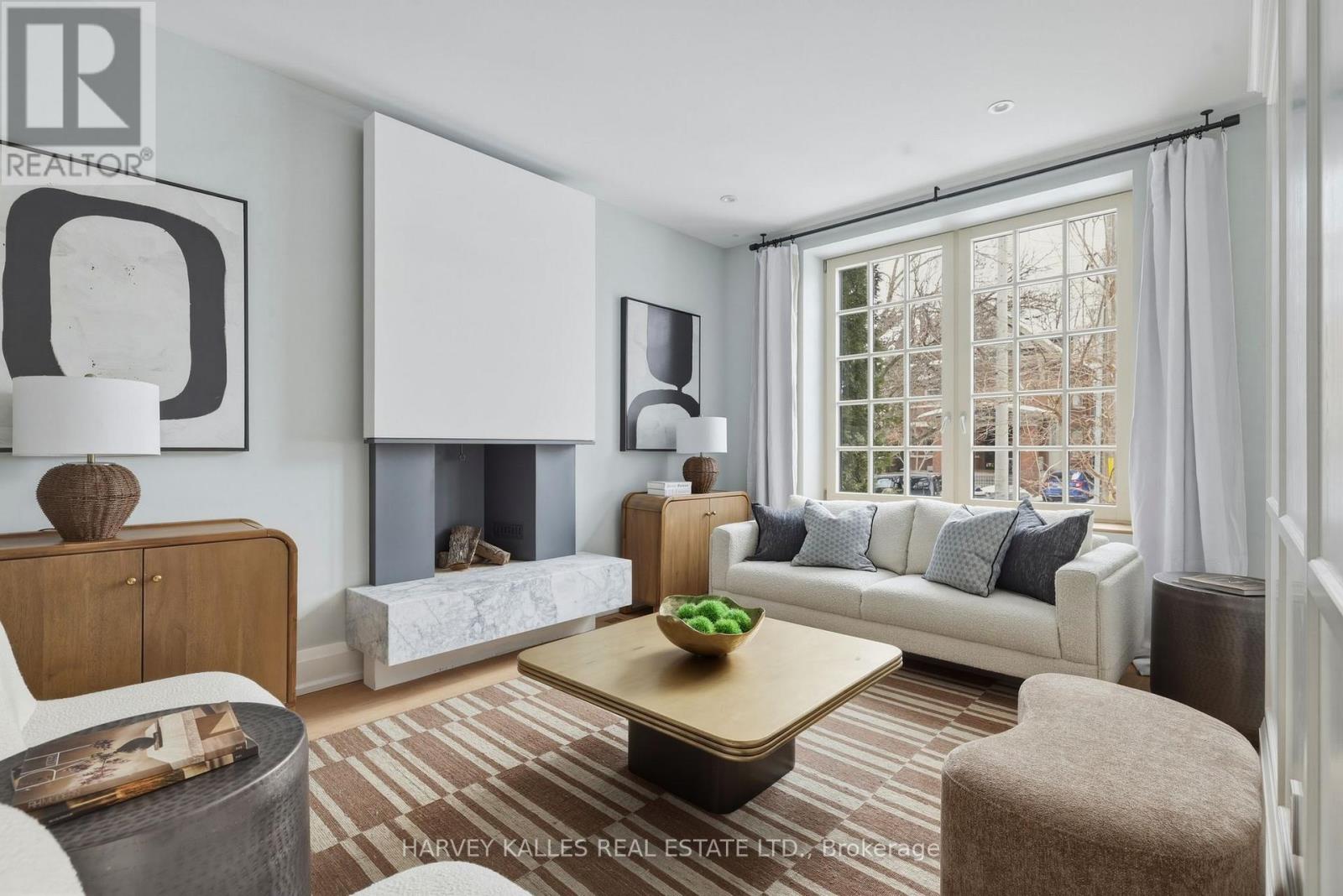 94b Admiral Road, Toronto, Ontario  M5R 2L6 - Photo 4 - C12849222