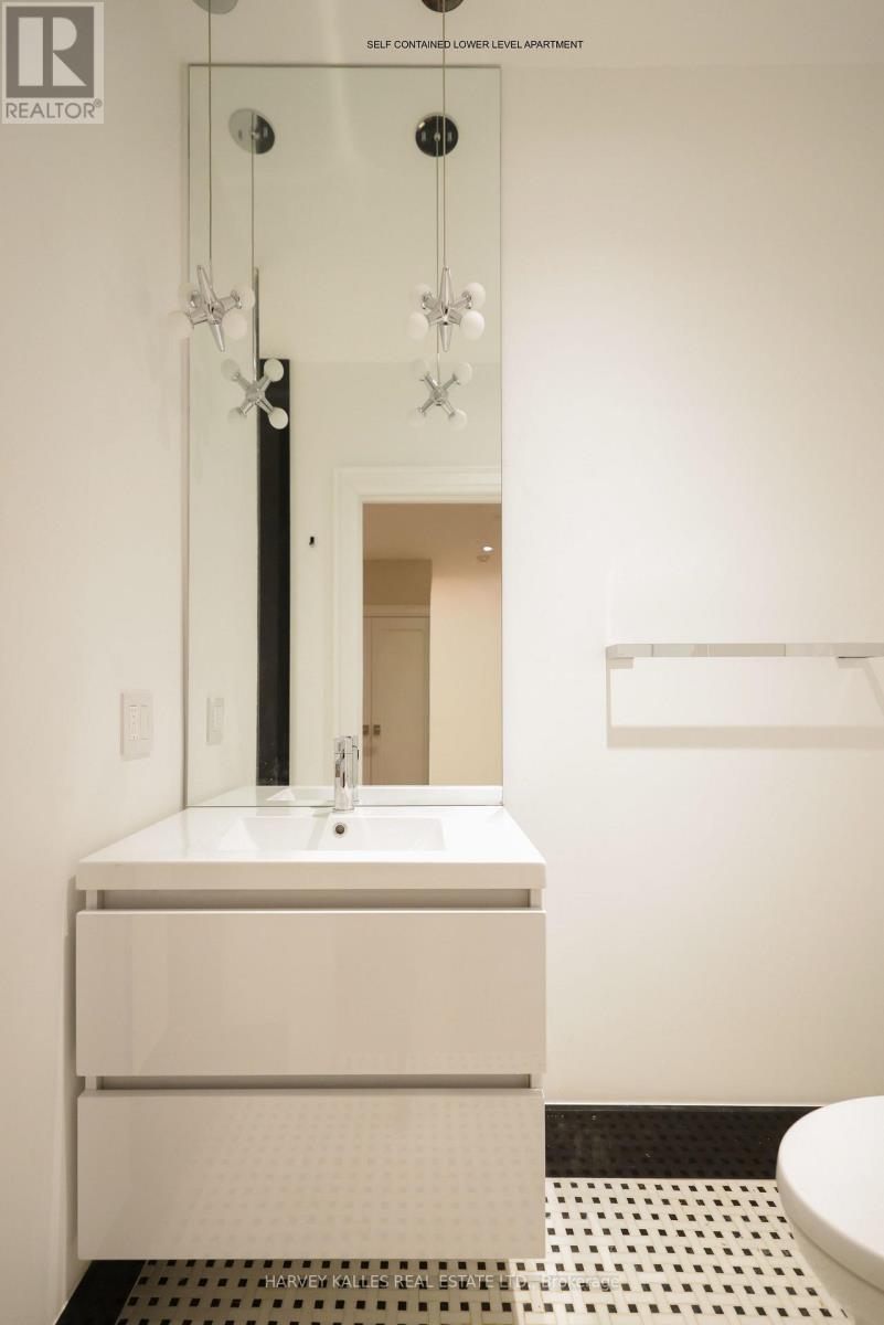 94b Admiral Road, Toronto, Ontario  M5R 2L6 - Photo 41 - C12849222