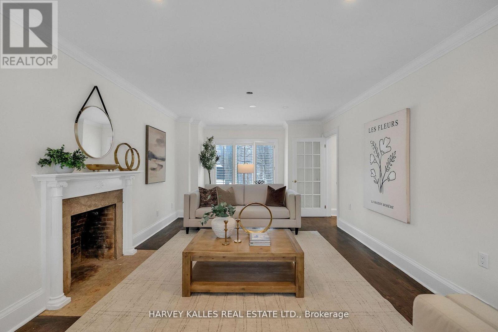 33 Glengowan Road, Toronto, Ontario  M4N 1E9 - Photo 6 - C12850836