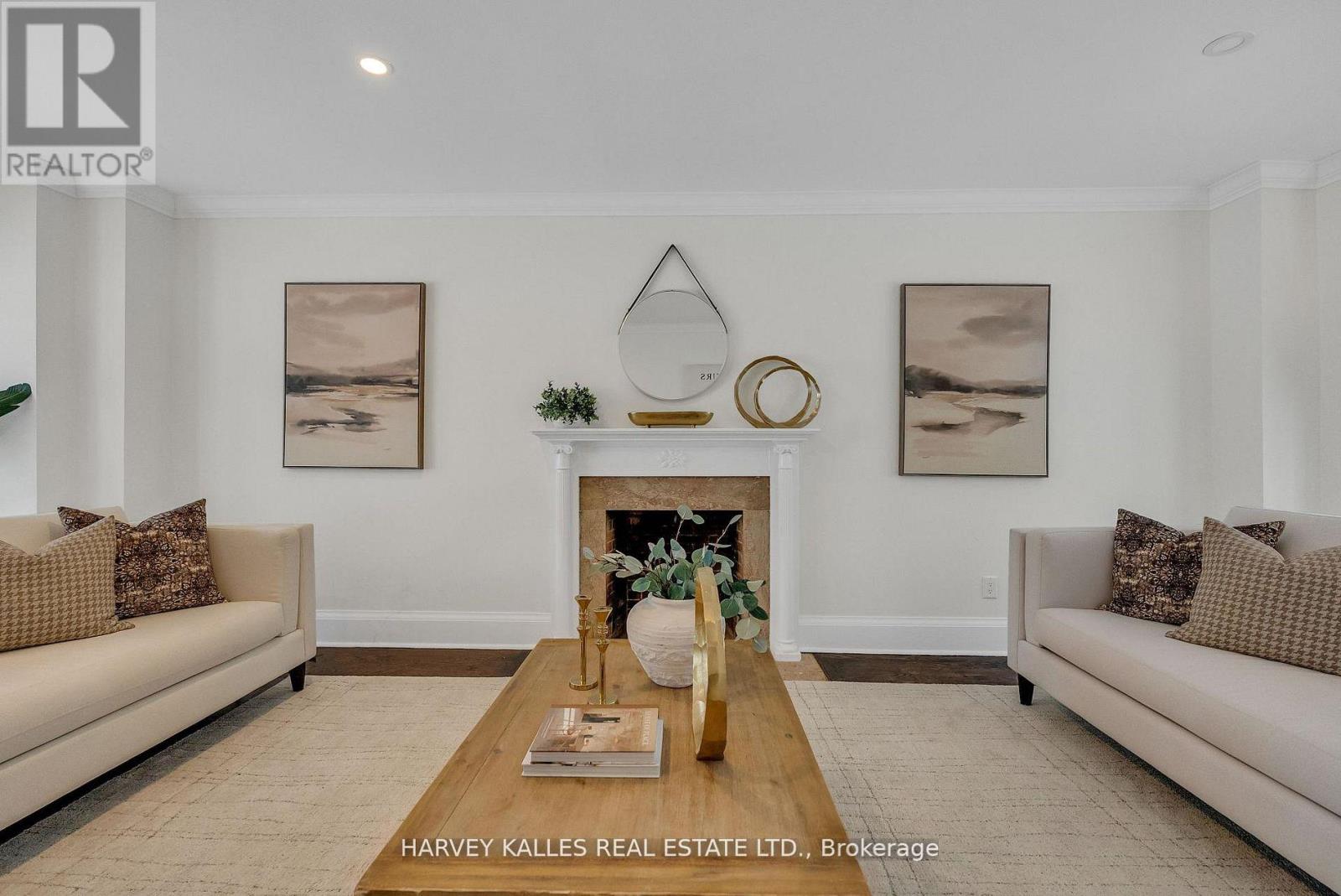 33 Glengowan Road, Toronto, Ontario  M4N 1E9 - Photo 7 - C12850836