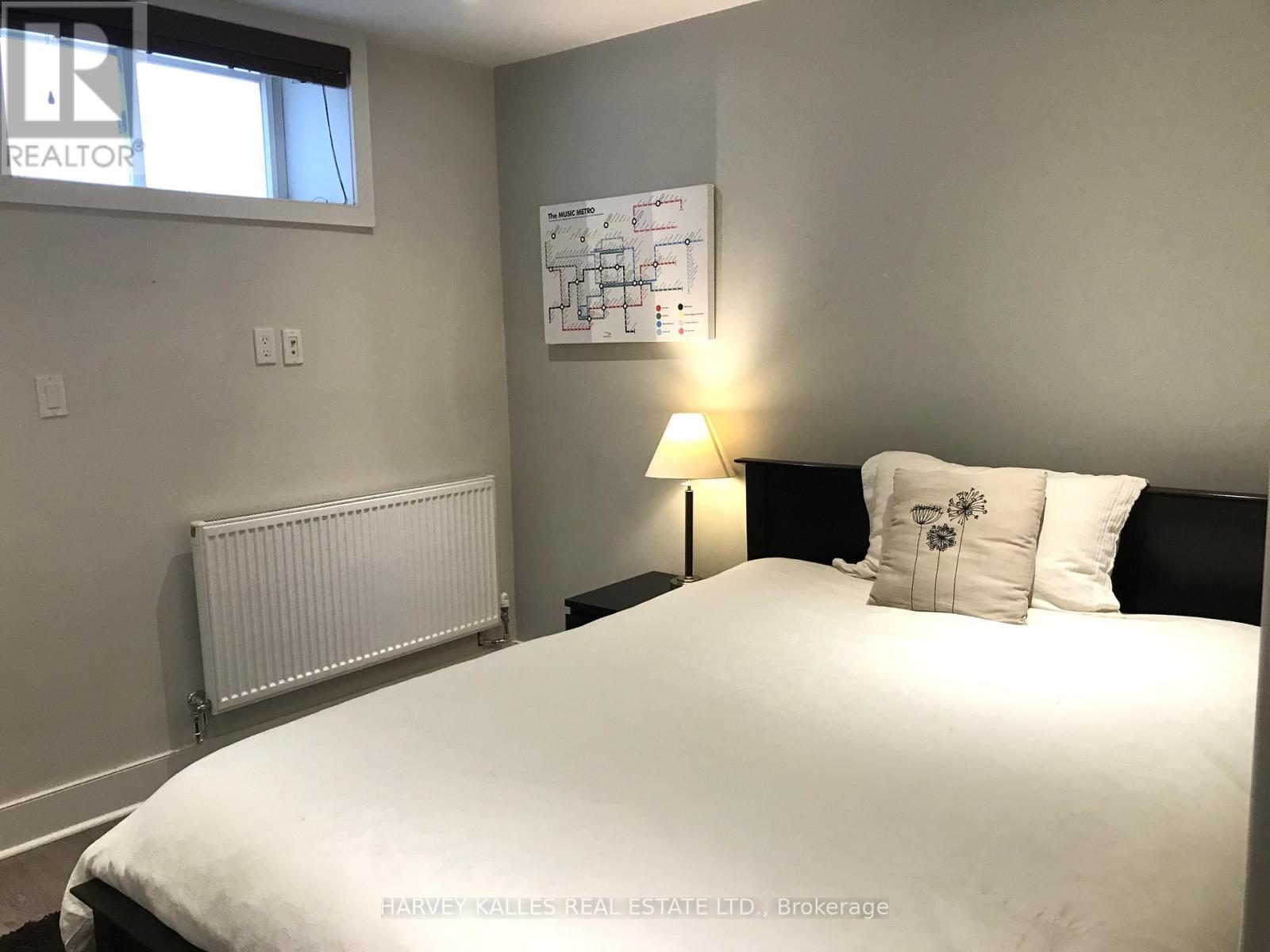 Lower - 99 Braemar Avenue, Toronto, Ontario  M5P 2L3 - Photo 7 - C12854814