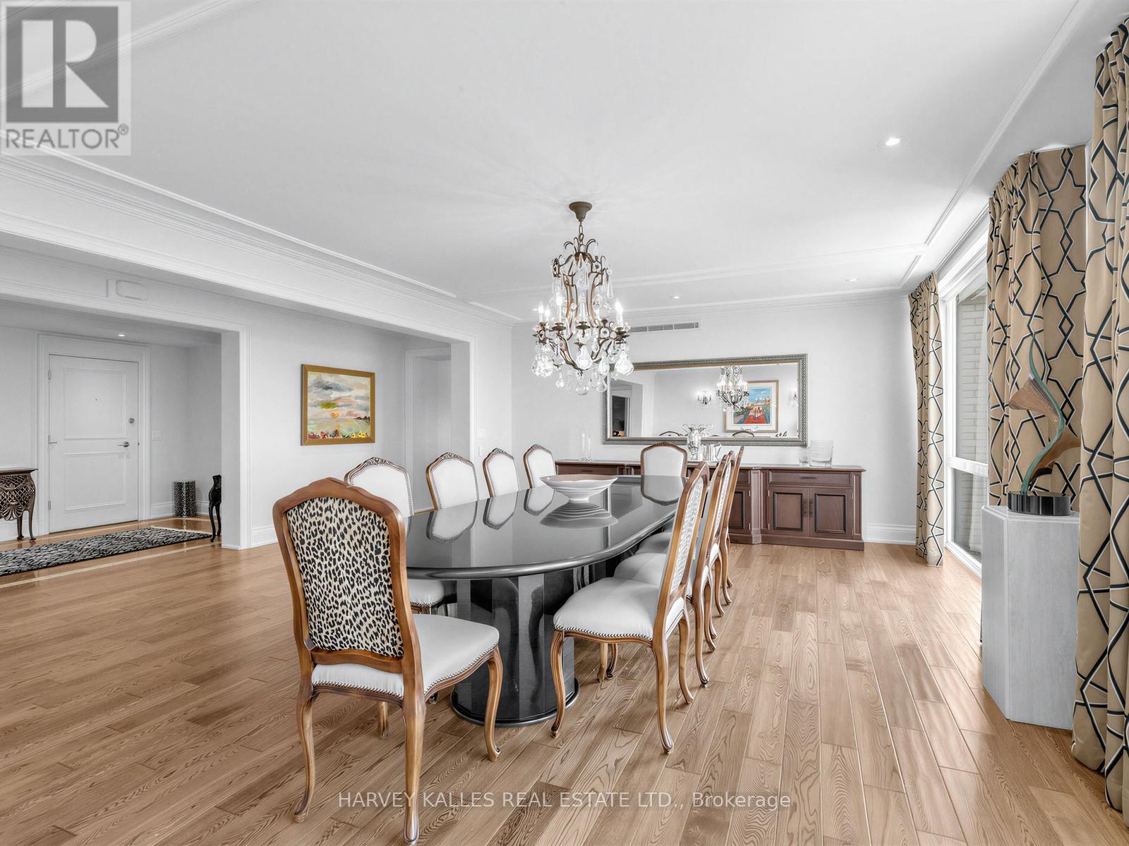 1201 - 500 Avenue Road, Toronto, Ontario  M4V 2J6 - Photo 10 - C12856422