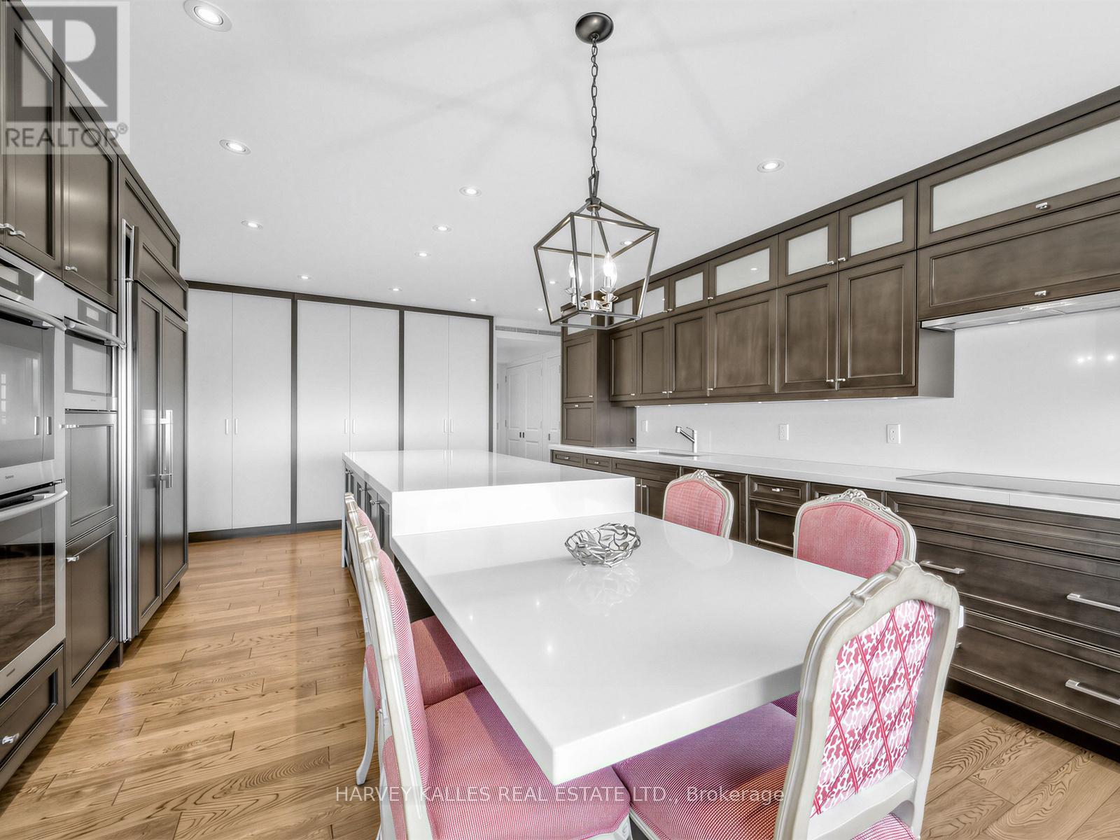 1201 - 500 Avenue Road, Toronto, Ontario  M4V 2J6 - Photo 22 - C12856422