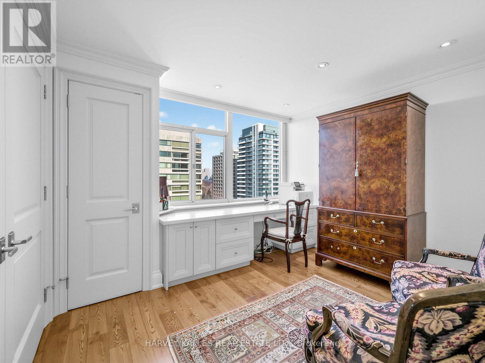 1201 - 500 Avenue Road, Toronto, Ontario  M4V 2J6 - Photo 27 - C12856422