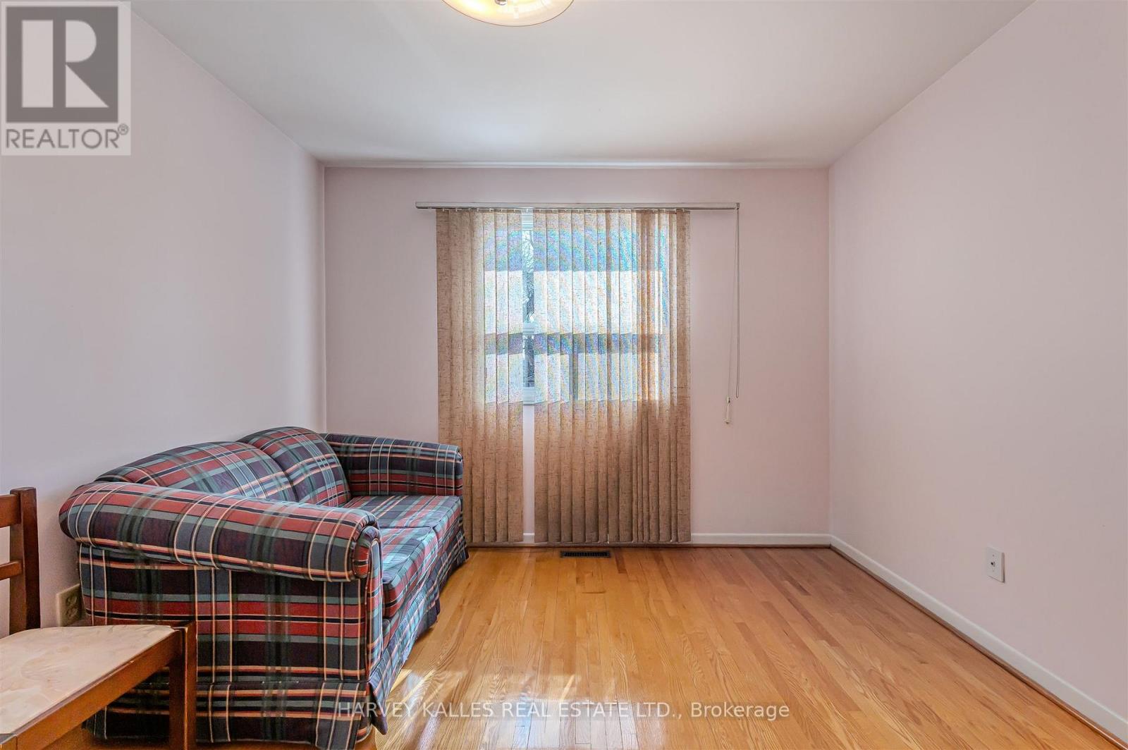 274 Mcgill Street, Mississauga, Ontario  L5A 1V4 - Photo 24 - W12856440