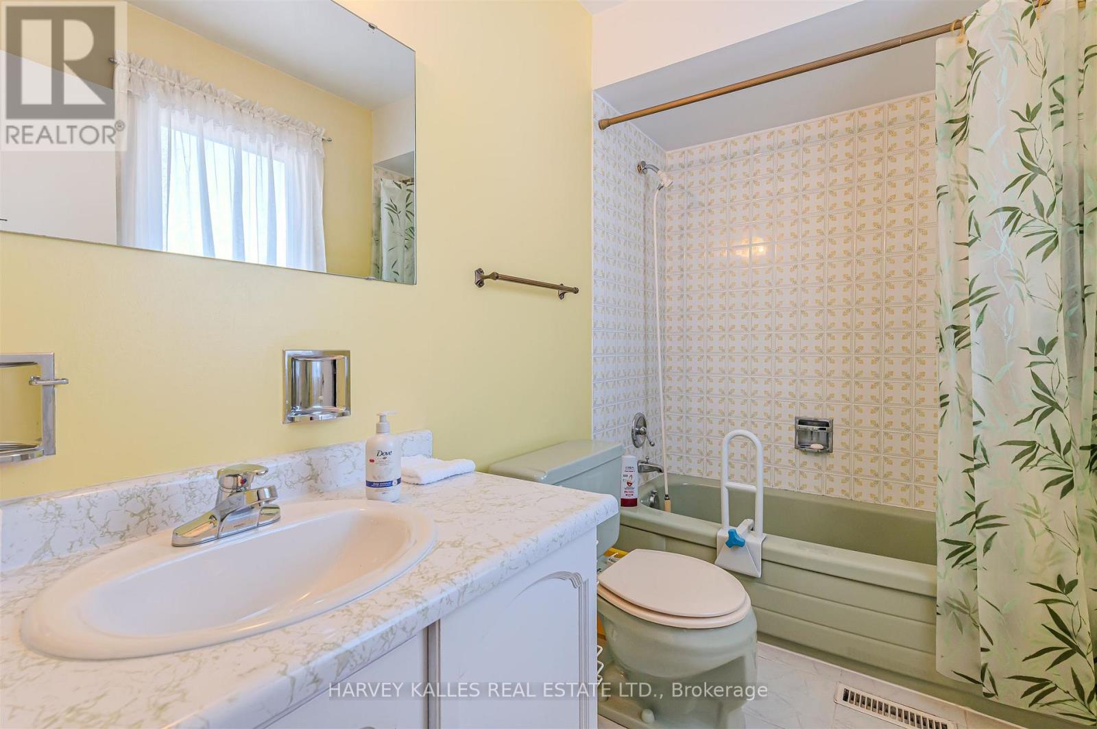 274 Mcgill Street, Mississauga, Ontario  L5A 1V4 - Photo 26 - W12856440