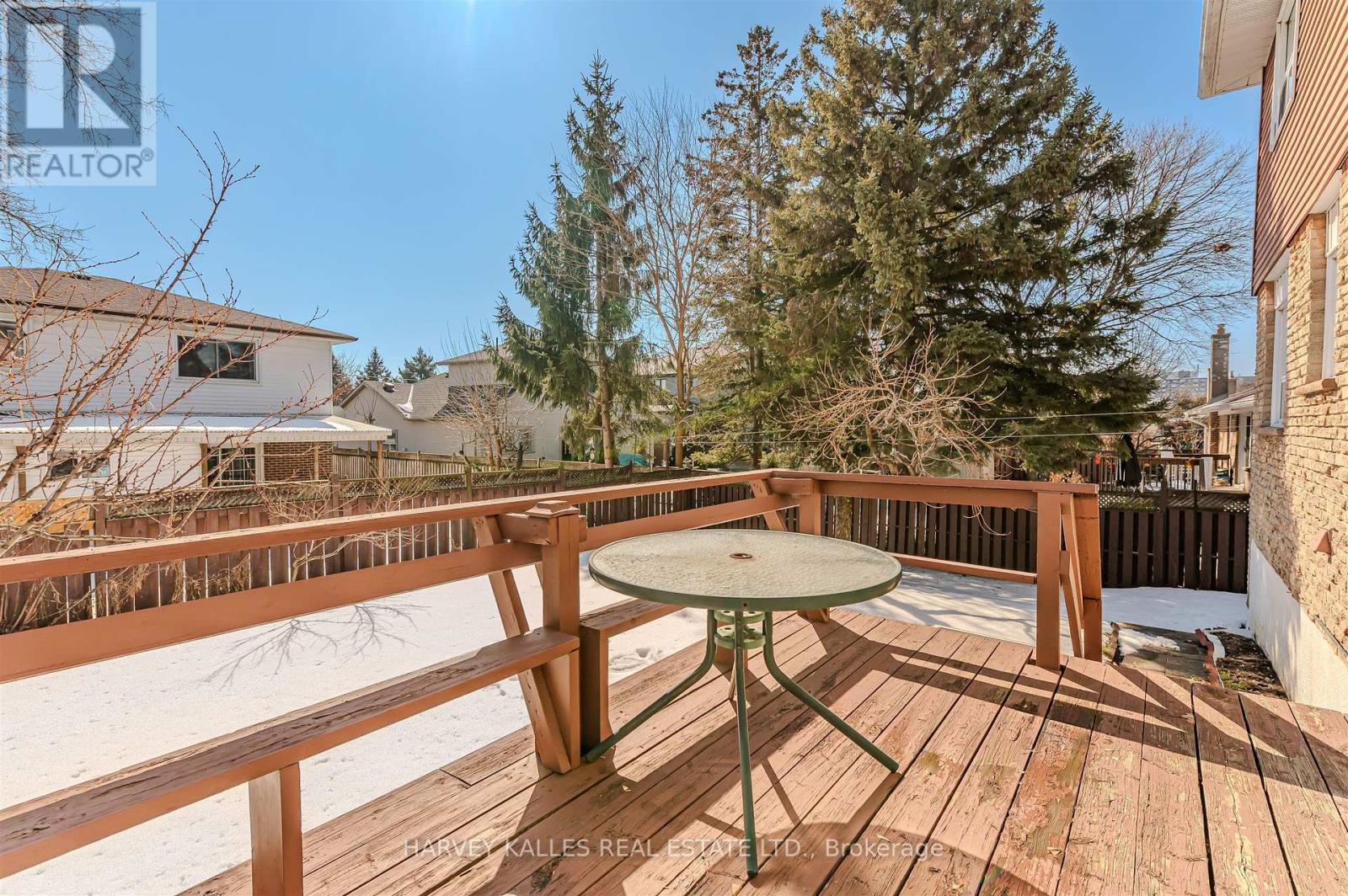 274 Mcgill Street, Mississauga, Ontario  L5A 1V4 - Photo 37 - W12856440