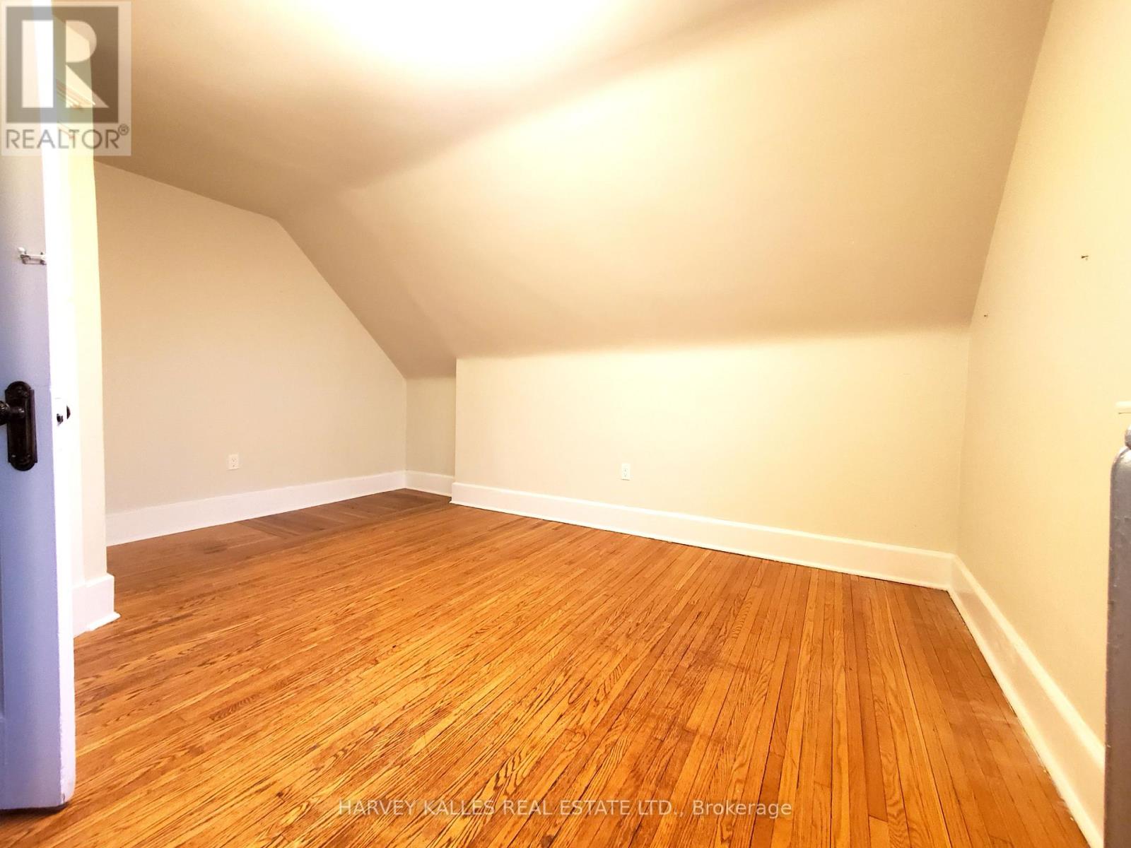 27 Dalton Road, Toronto, Ontario  M5R 2Y8 - Photo 6 - C12858332