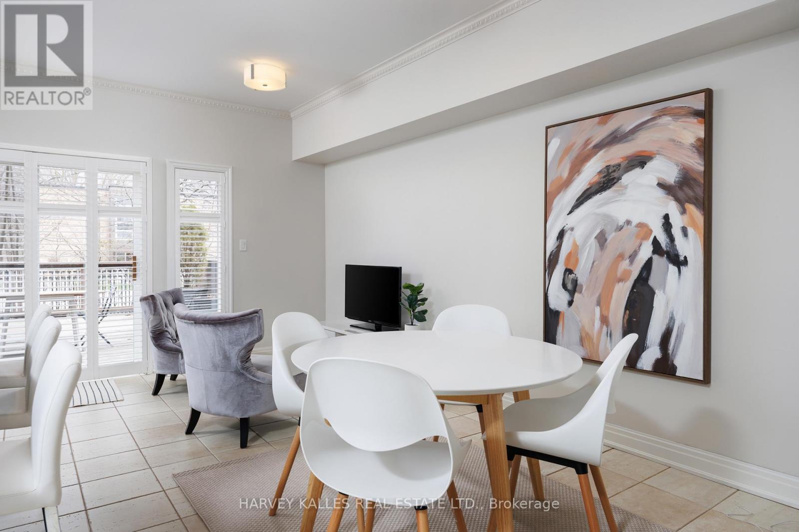 157 St Lawrence Drive, Mississauga, Ontario  L5G 4V2 - Photo 18 - W12859232