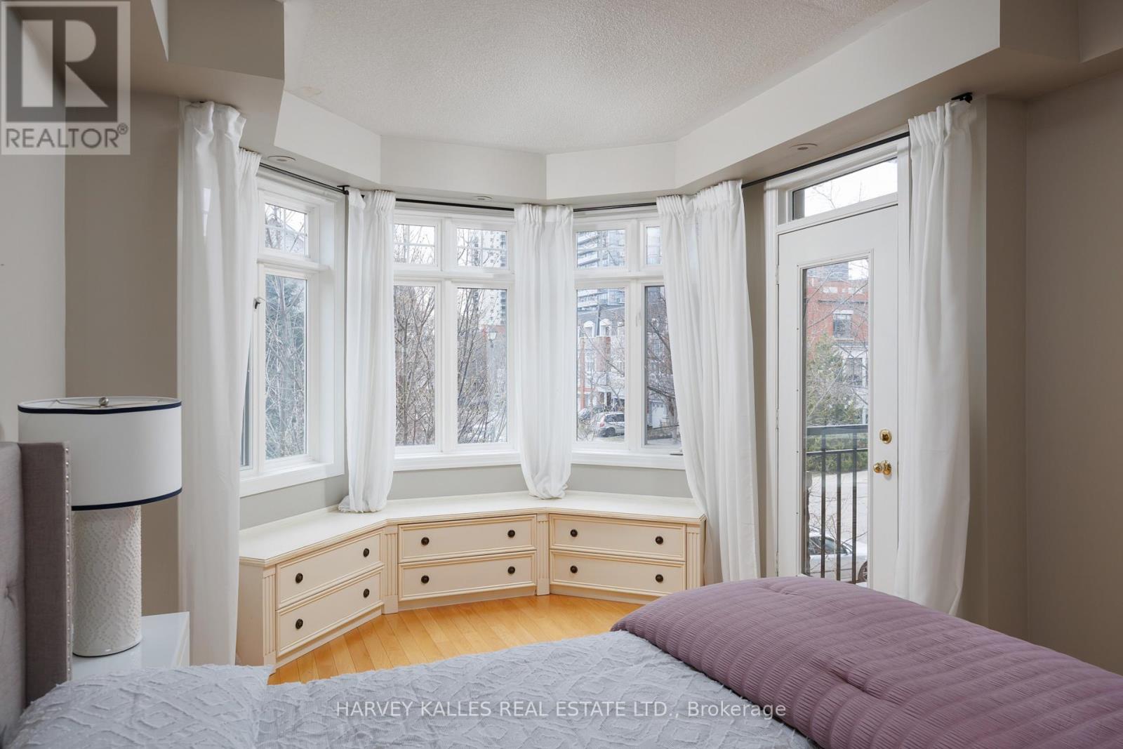 157 St Lawrence Drive, Mississauga, Ontario  L5G 4V2 - Photo 28 - W12859232