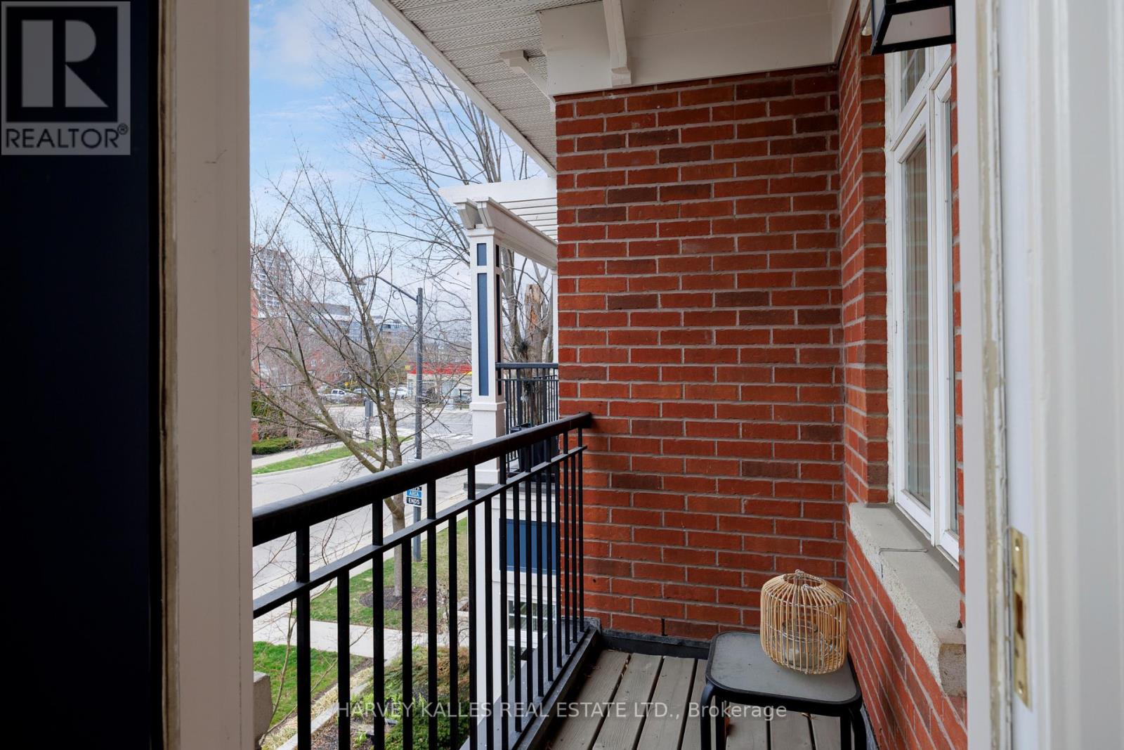 157 St Lawrence Drive, Mississauga, Ontario  L5G 4V2 - Photo 29 - W12859232