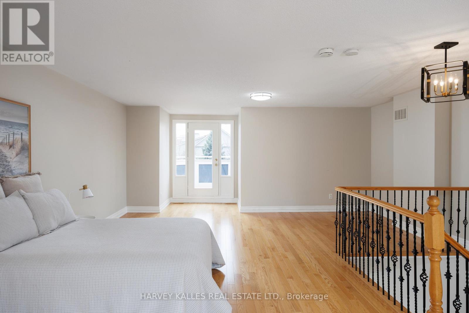 157 St Lawrence Drive, Mississauga, Ontario  L5G 4V2 - Photo 46 - W12859232