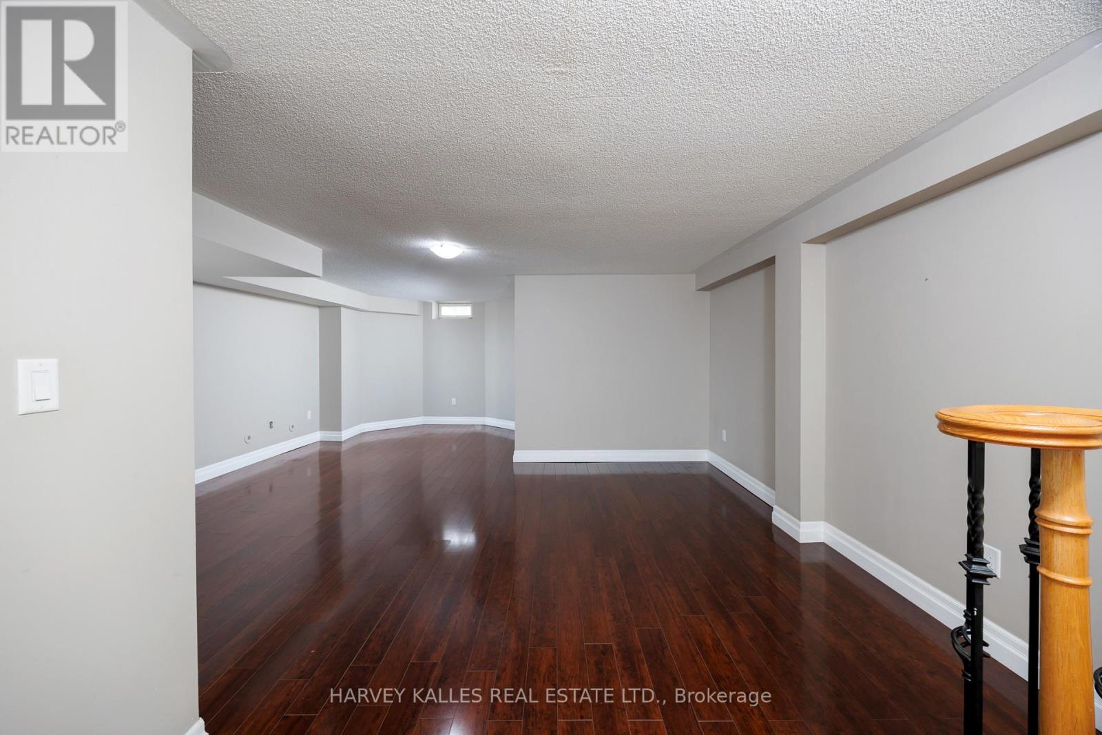 157 St Lawrence Drive, Mississauga, Ontario  L5G 4V2 - Photo 48 - W12859232