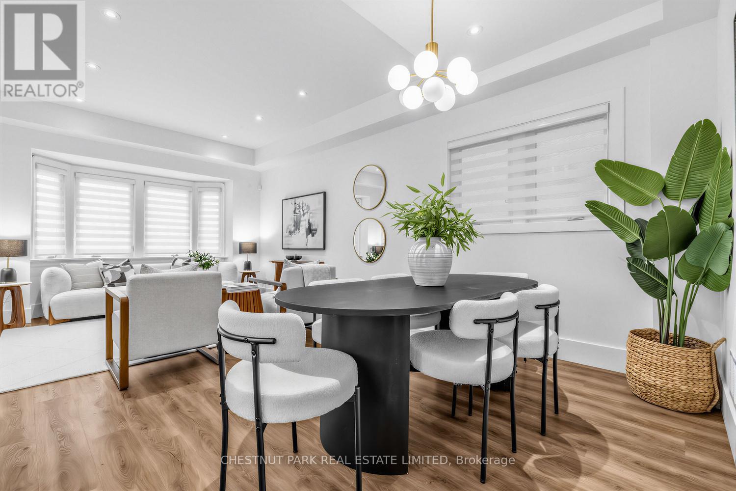 736 Glencairn Avenue, Toronto, Ontario  M6B 2A1 - Photo 12 - C12860576