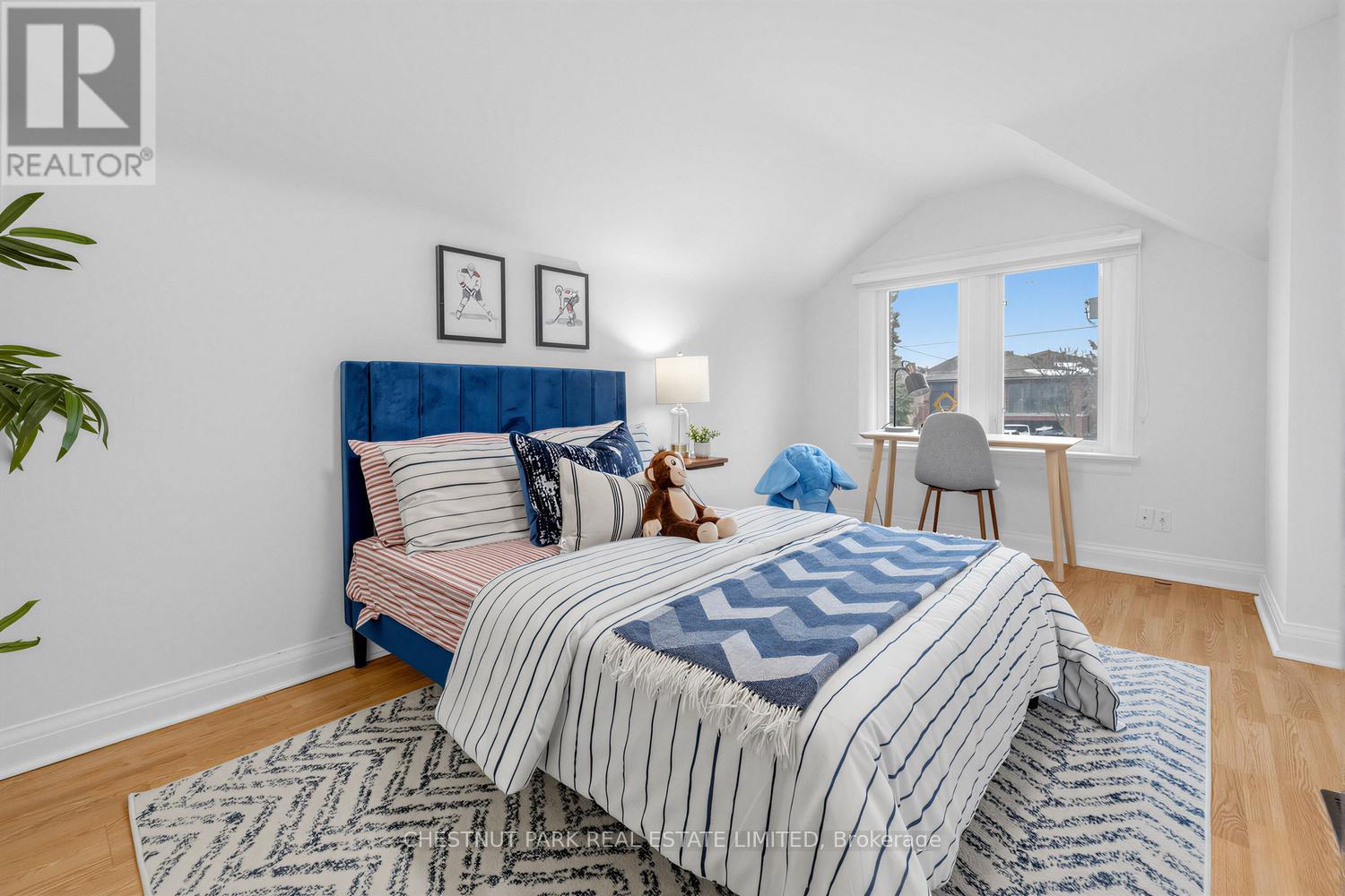 736 Glencairn Avenue, Toronto, Ontario  M6B 2A1 - Photo 24 - C12860576