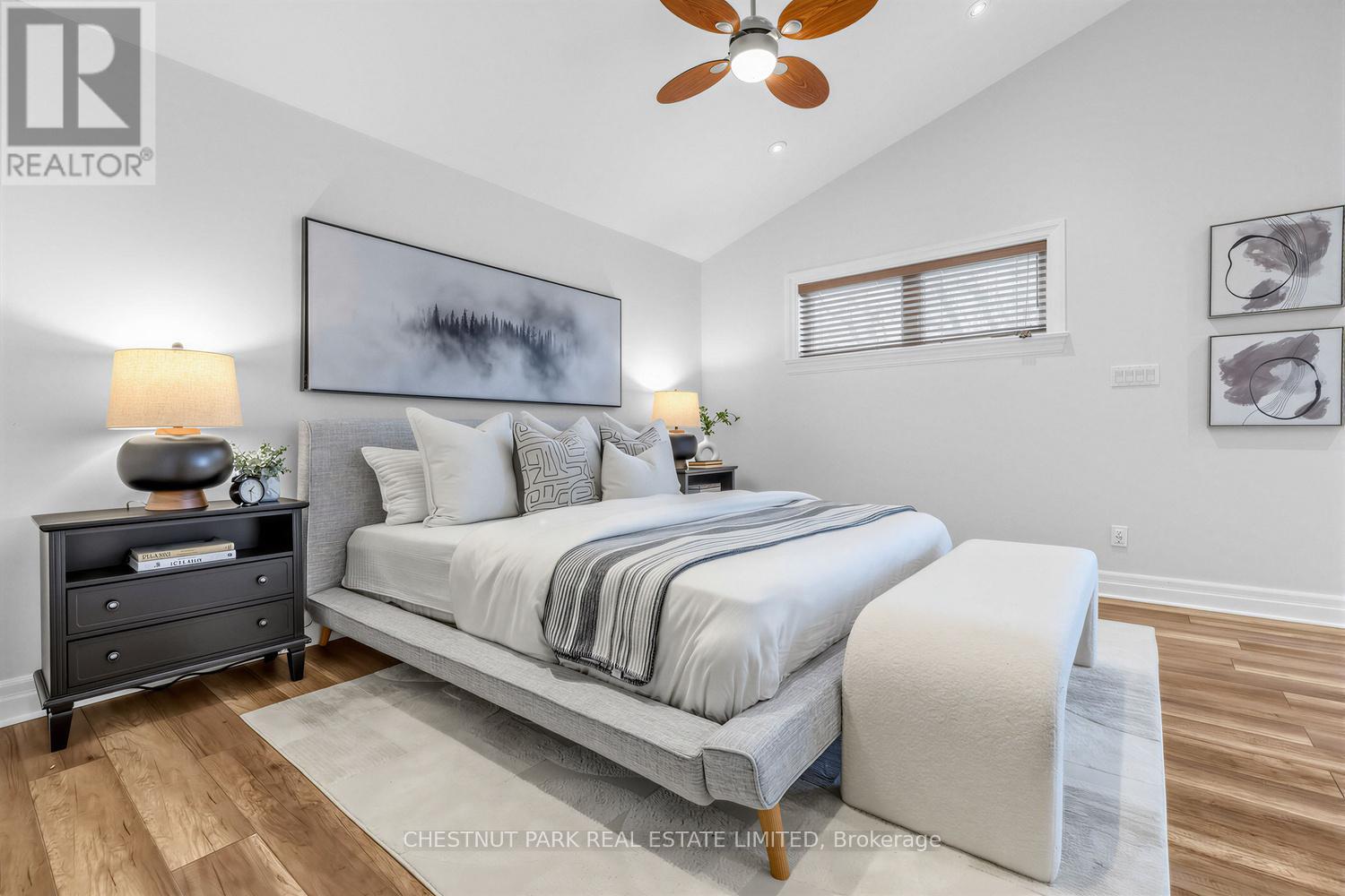 736 Glencairn Avenue, Toronto, Ontario  M6B 2A1 - Photo 25 - C12860576