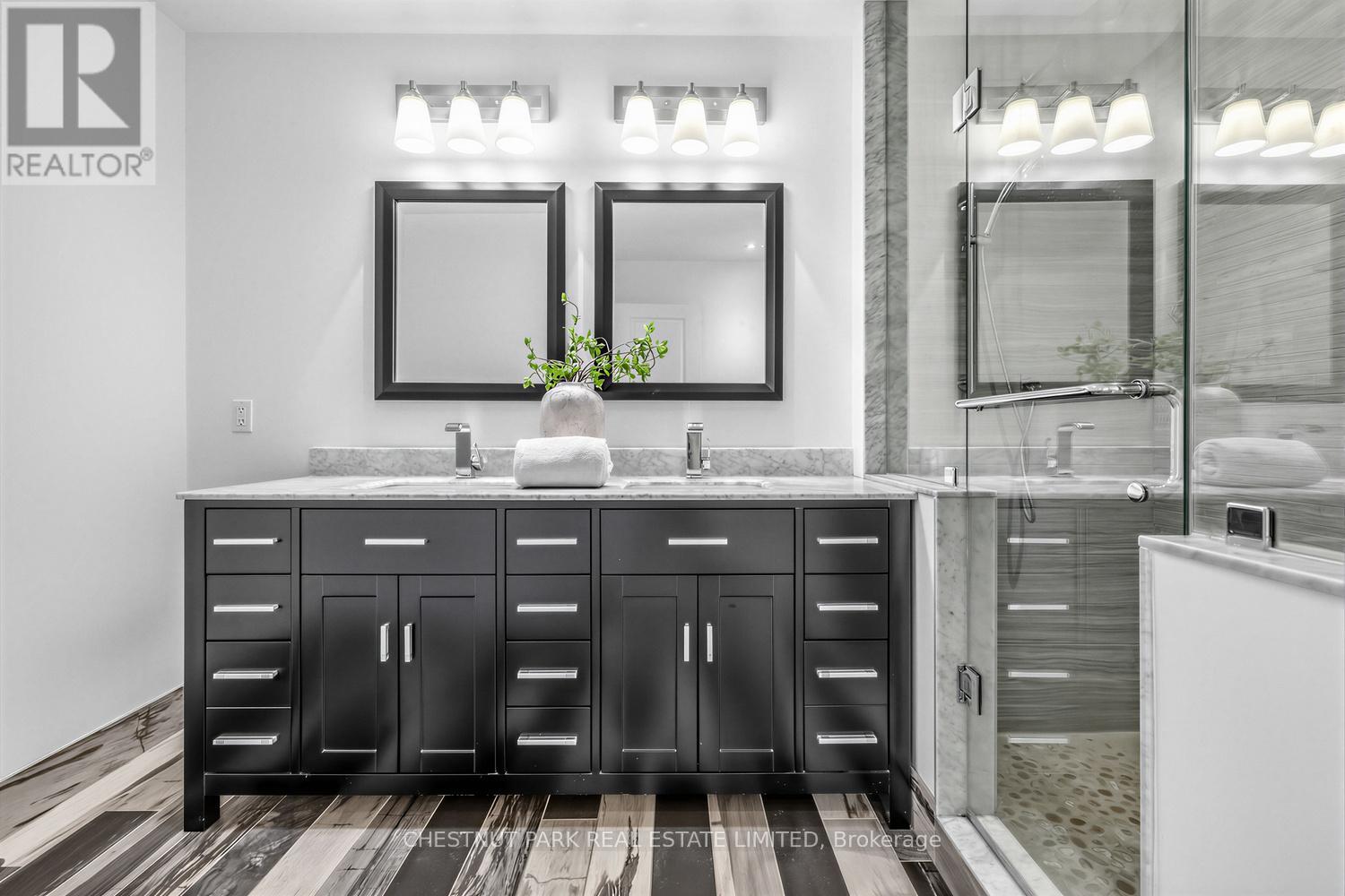 736 Glencairn Avenue, Toronto, Ontario  M6B 2A1 - Photo 28 - C12860576