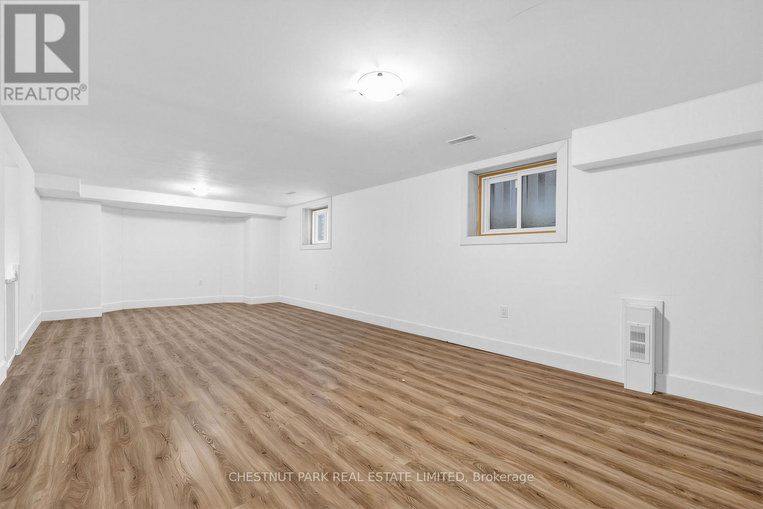 736 Glencairn Avenue, Toronto, Ontario  M6B 2A1 - Photo 31 - C12860576