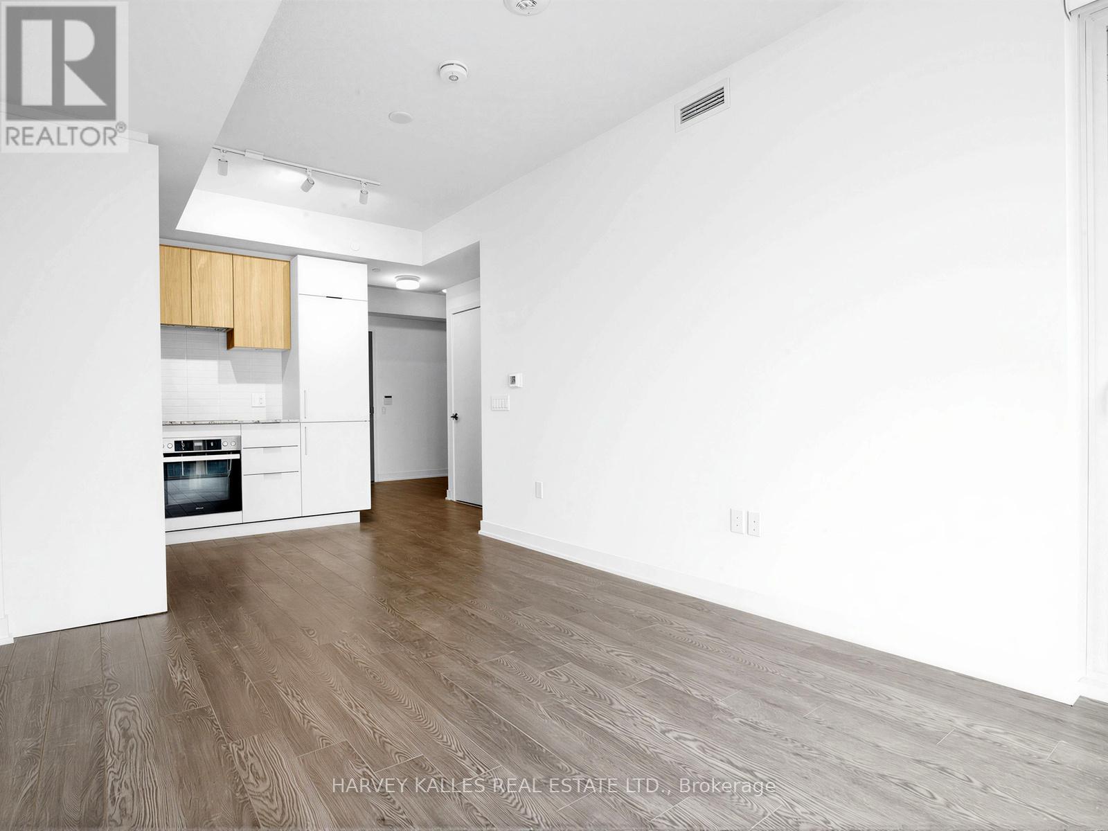 1310 - 50 O'neill Road, Toronto, Ontario  M3C 0R1 - Photo 10 - C12860600