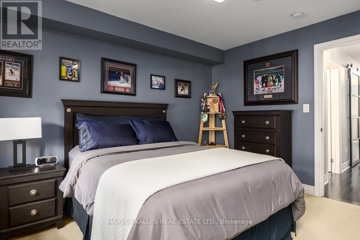 16 Powseland Crescent, Vaughan, Ontario  L4L 0C5 - Photo 26 - N12863026